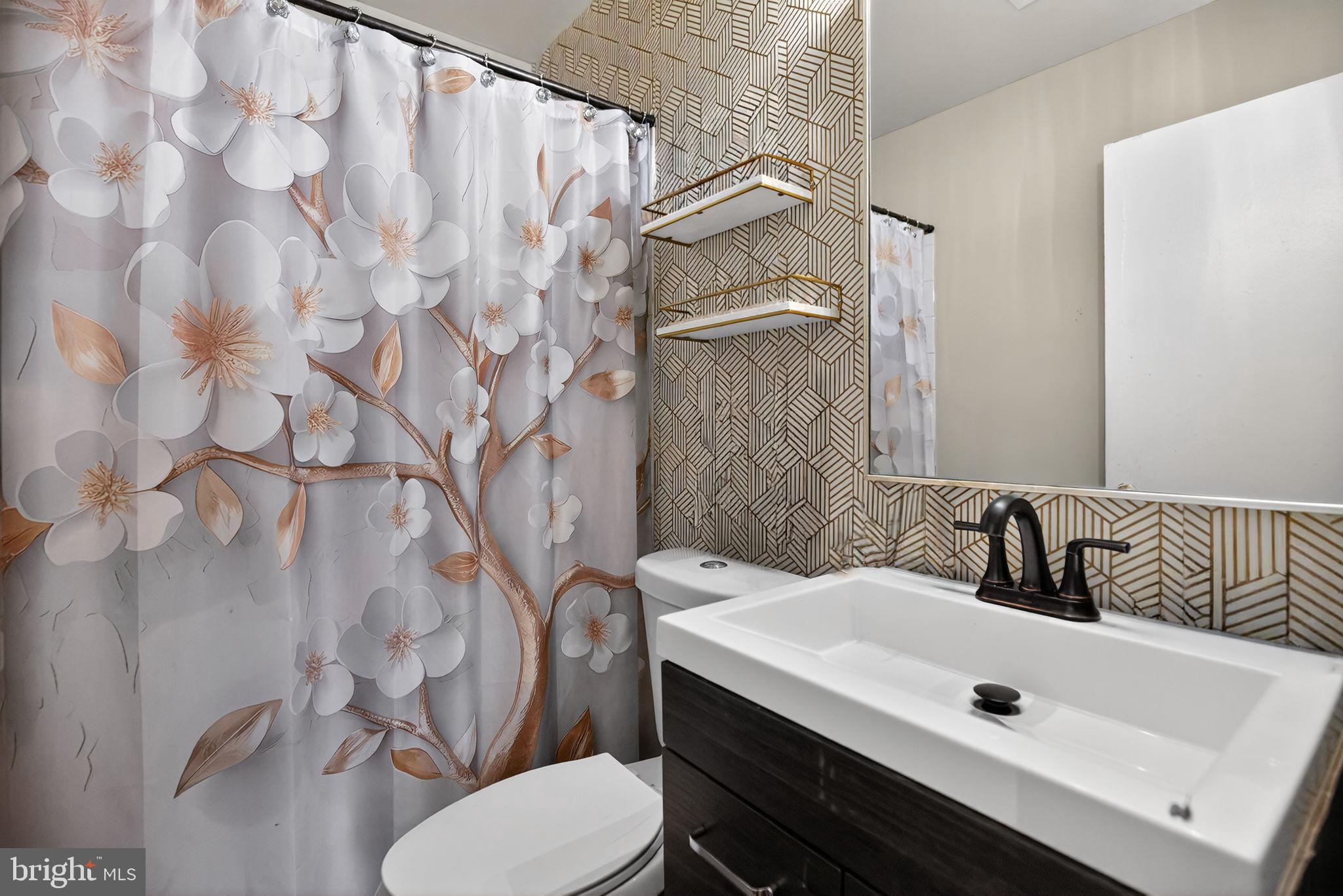 HARTFORD HILLS - Residential