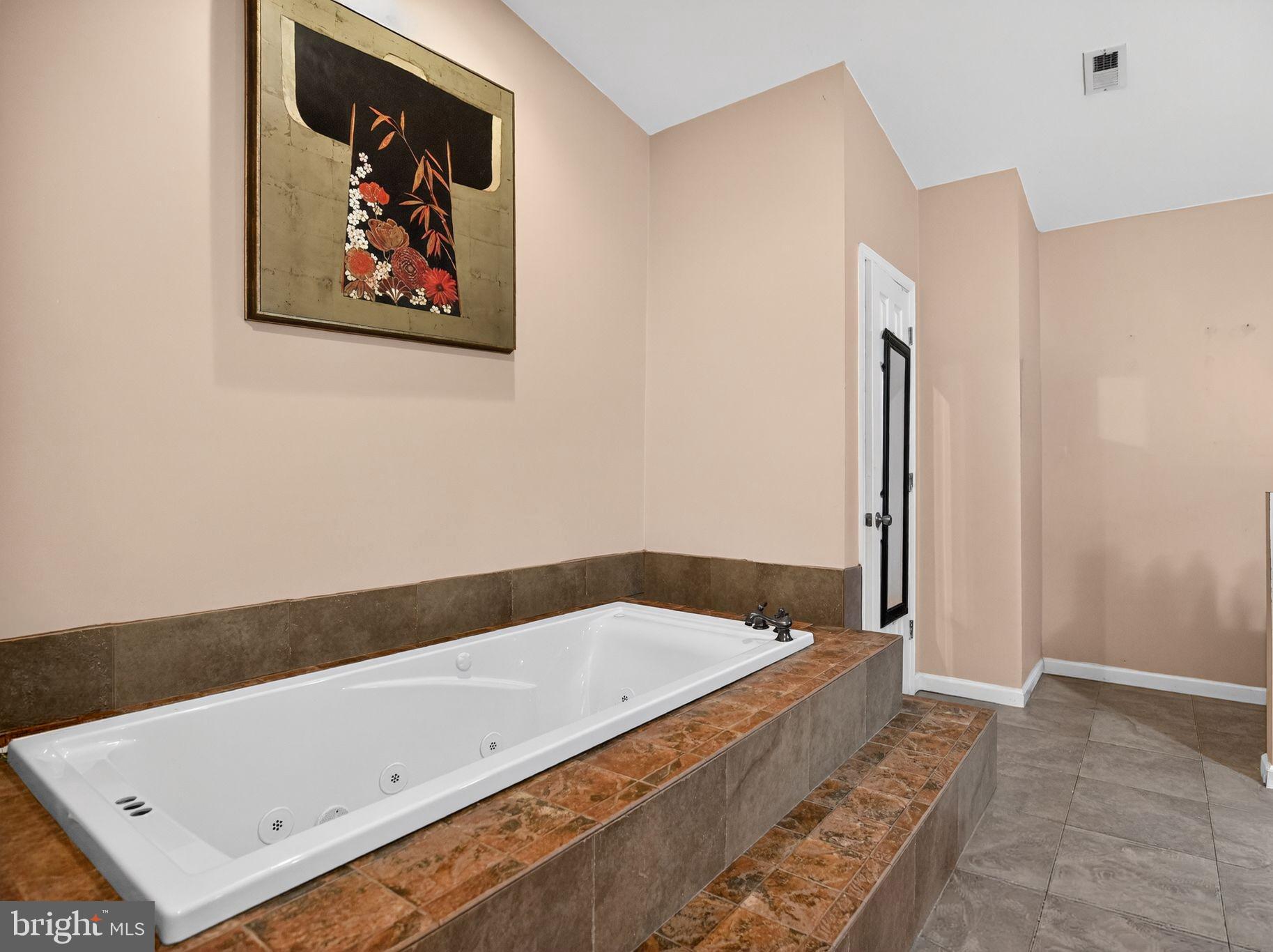 HARTFORD HILLS - Residential