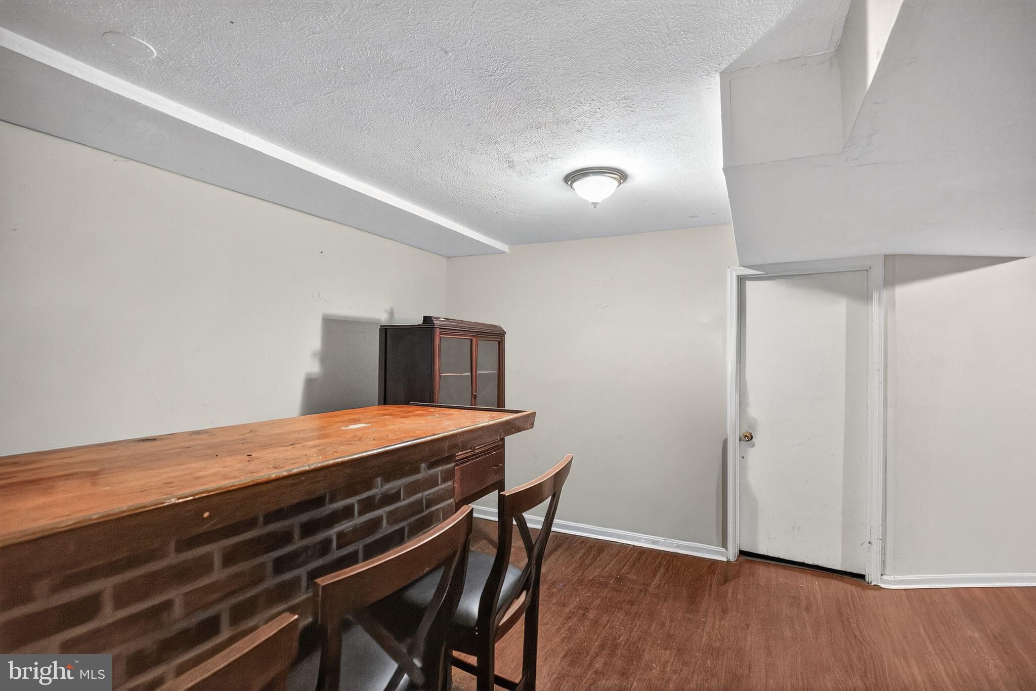 HARTFORD HILLS - Residential