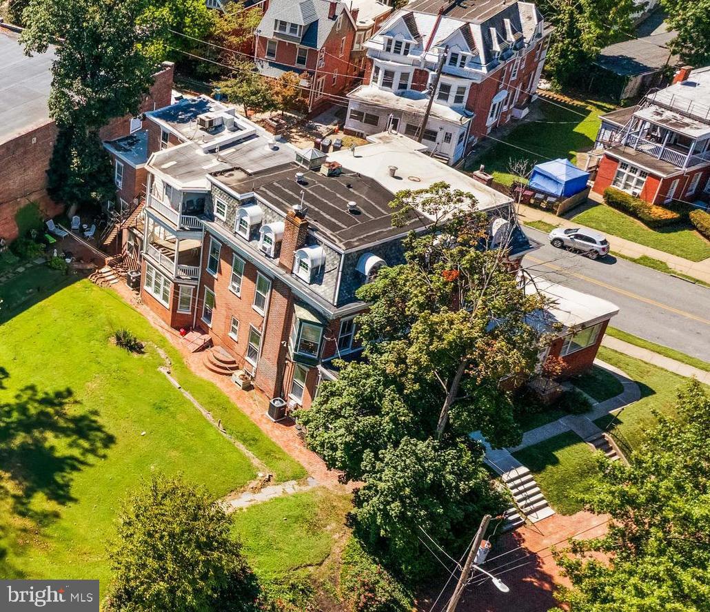 1410 & 1412 DELAWARE AVENUE