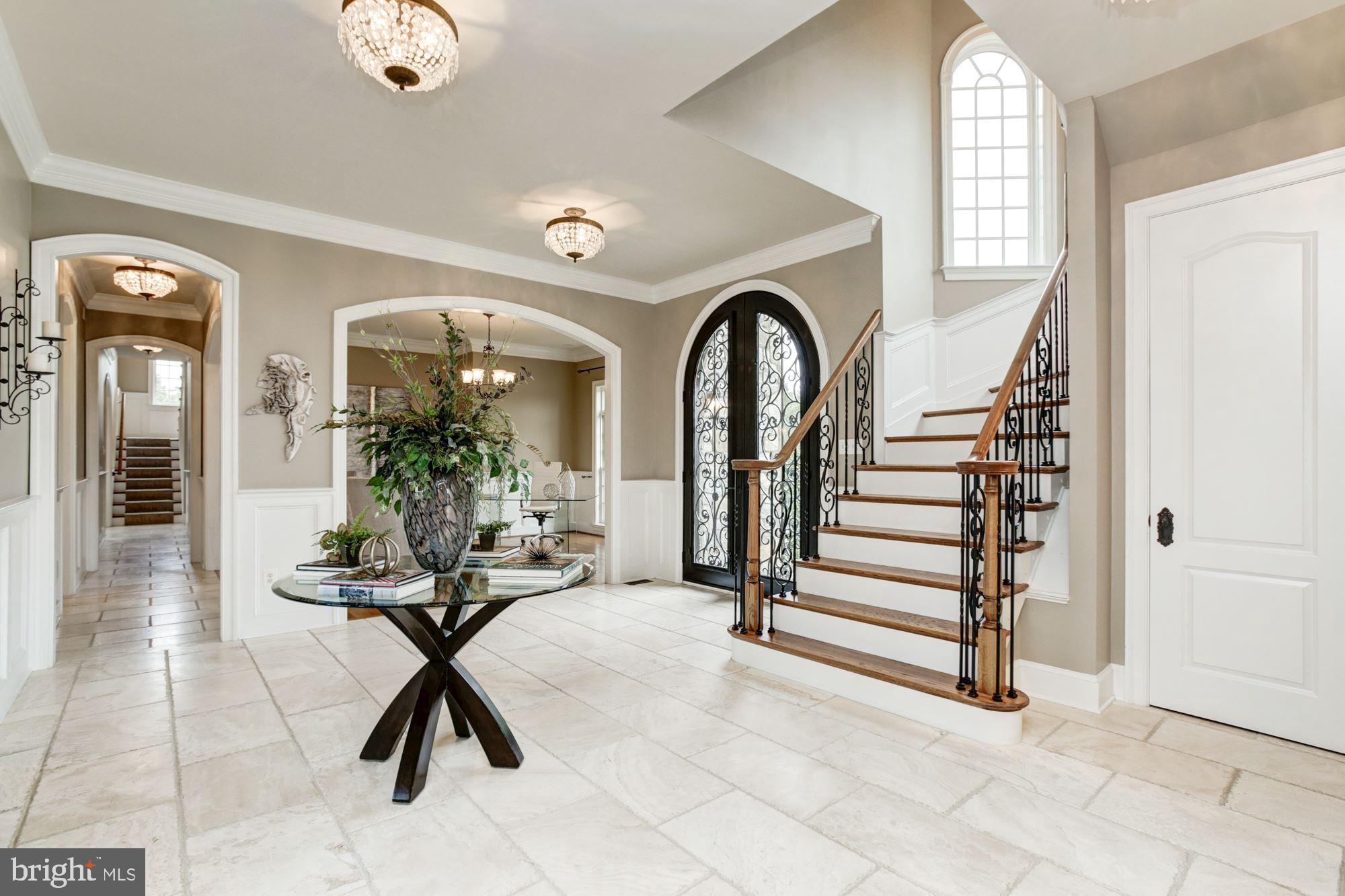 FOX MEADOW - Residential