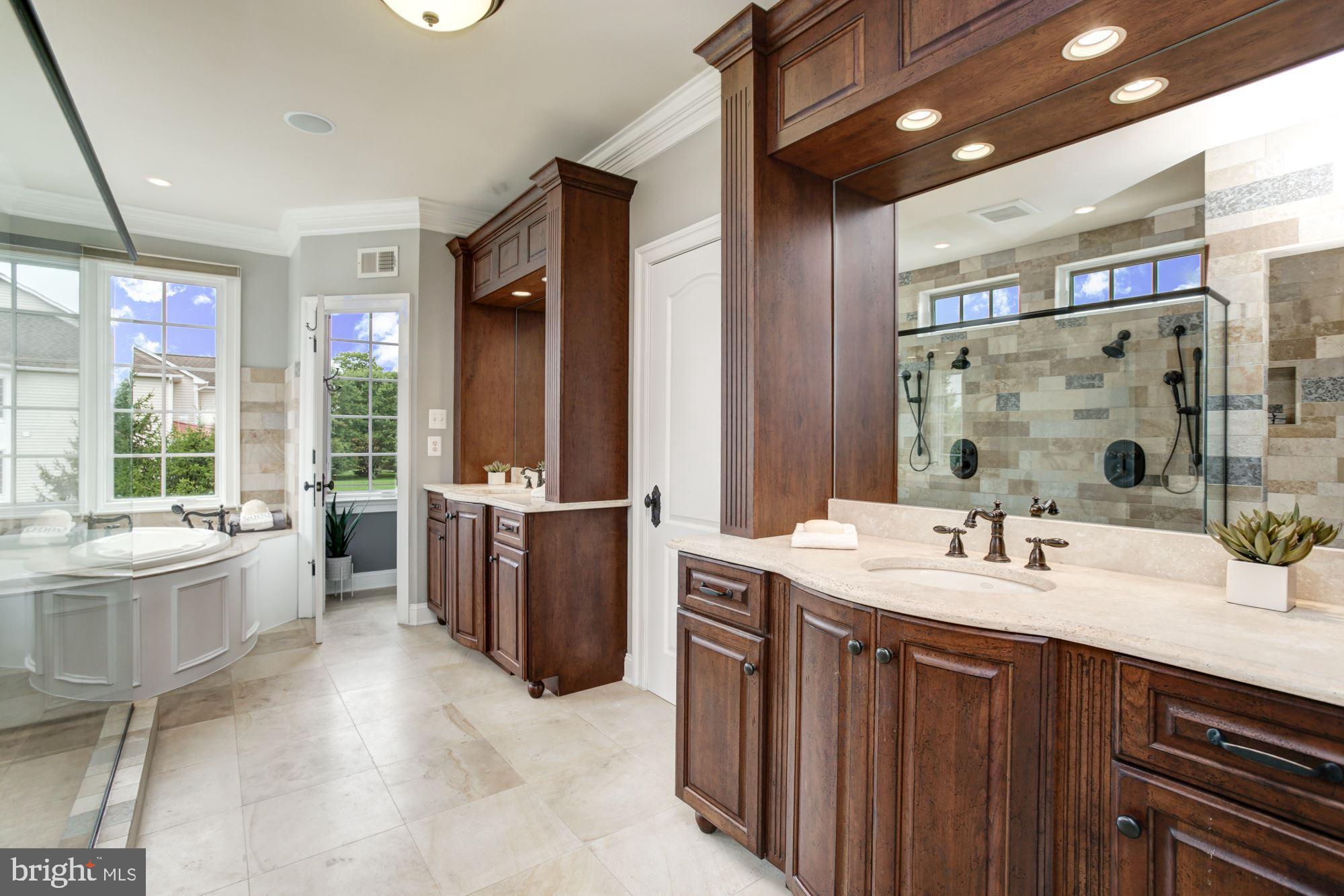 FOX MEADOW - Residential