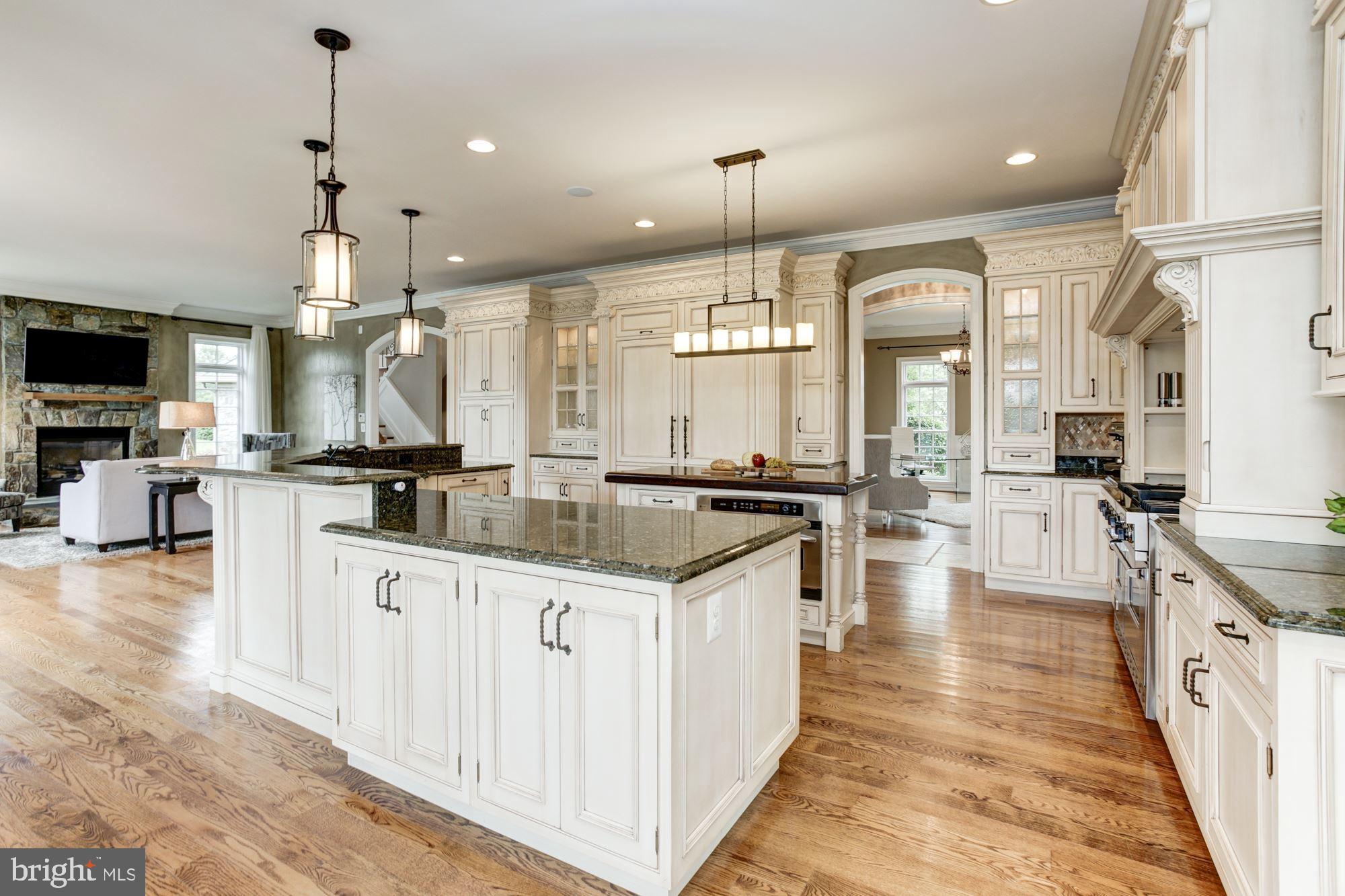 FOX MEADOW - Residential