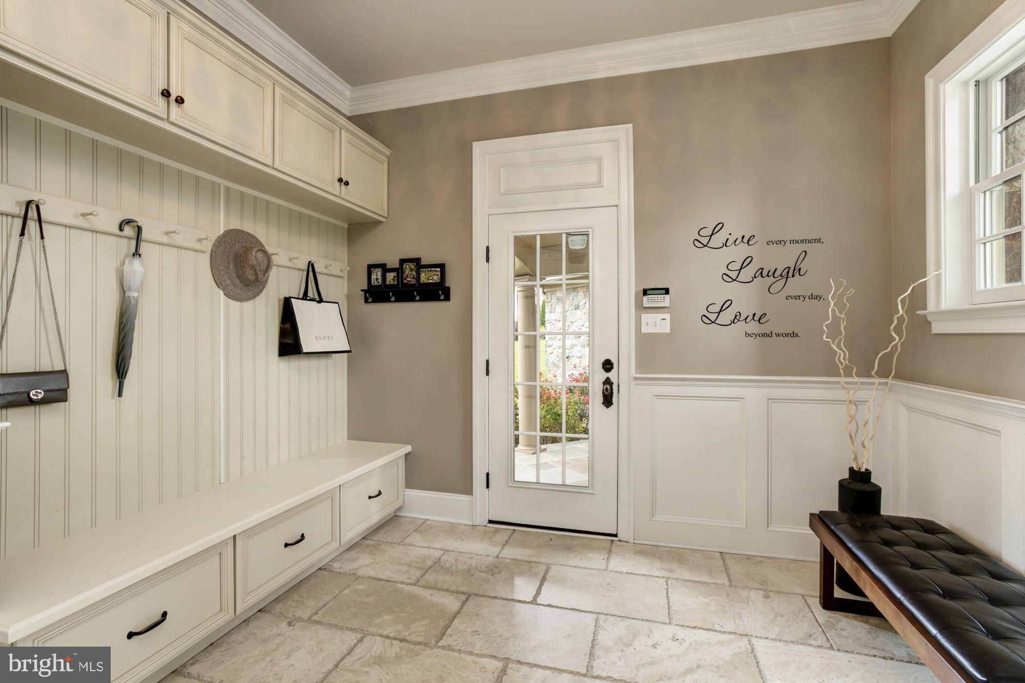 FOX MEADOW - Residential