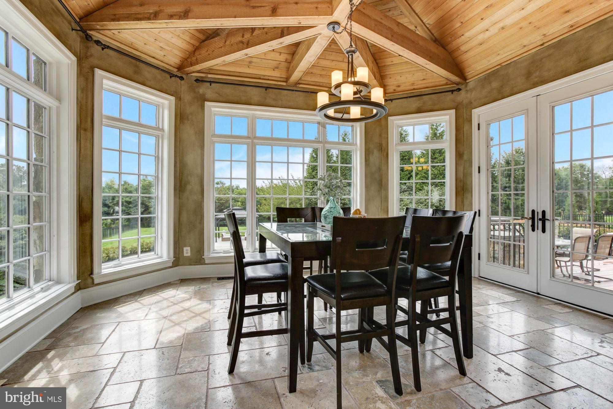 FOX MEADOW - Residential