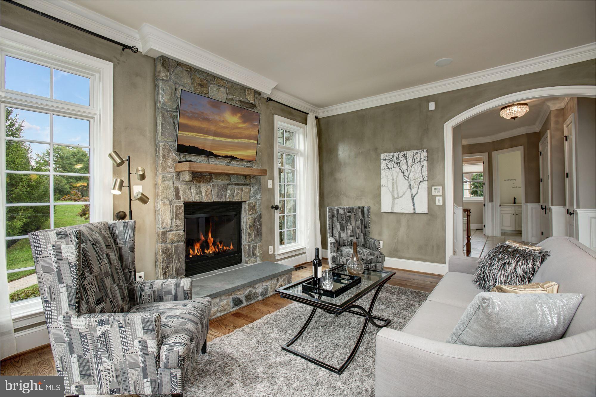 FOX MEADOW - Residential