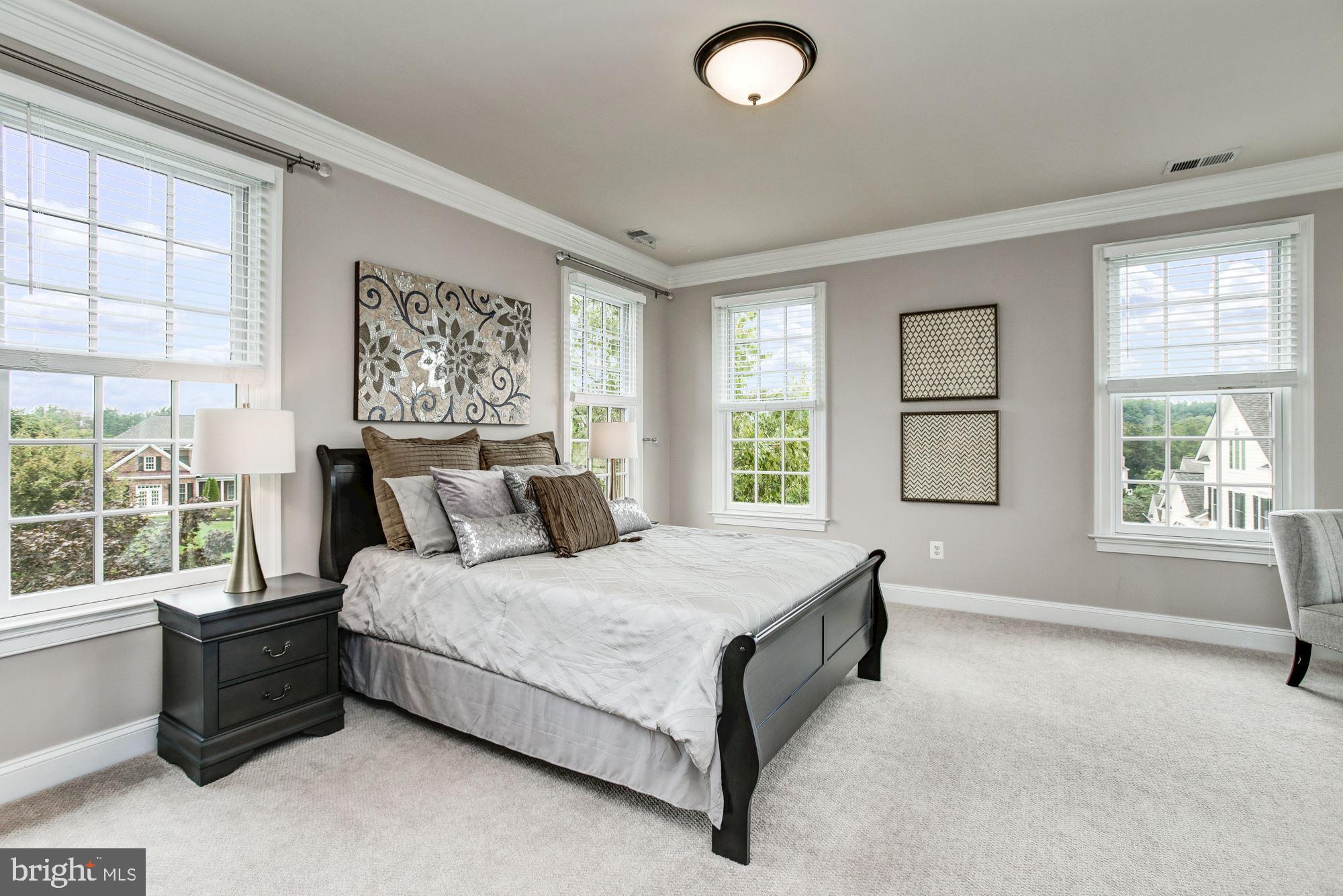 FOX MEADOW - Residential