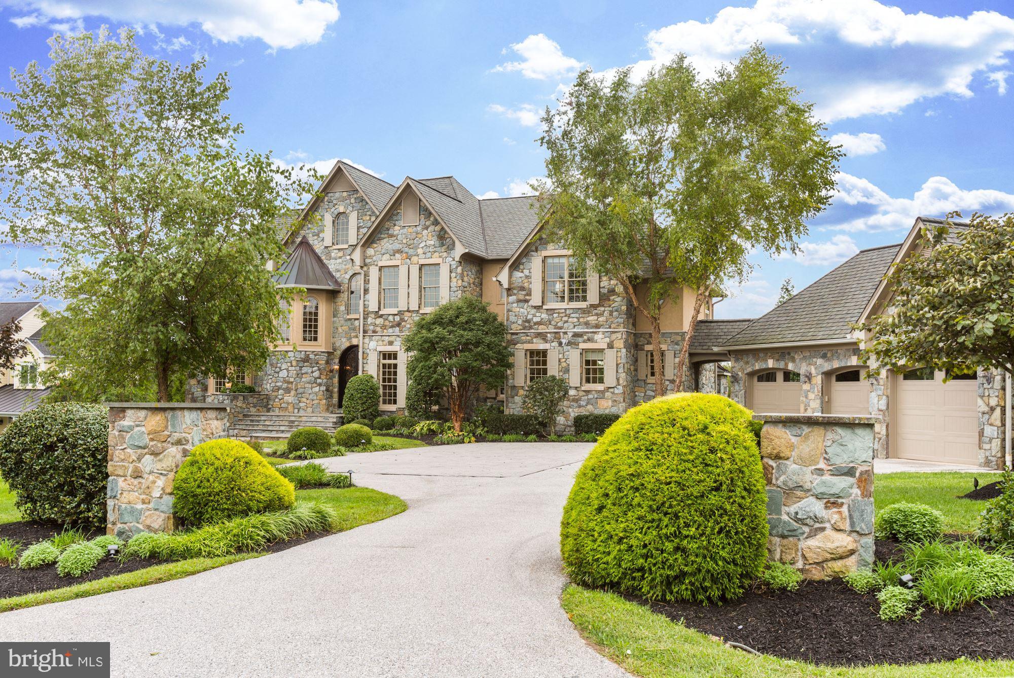 FOX MEADOW - Residential