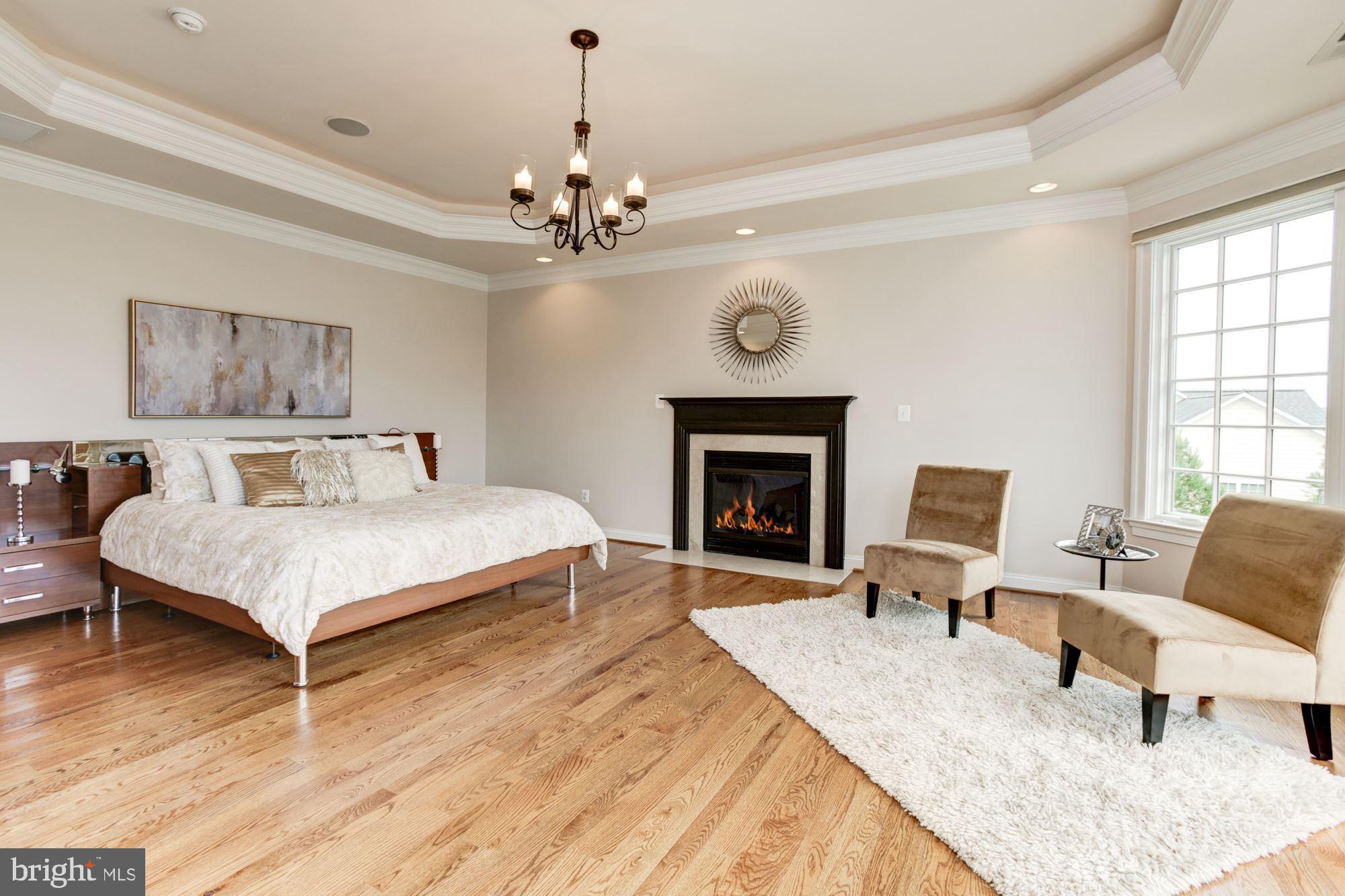 FOX MEADOW - Residential