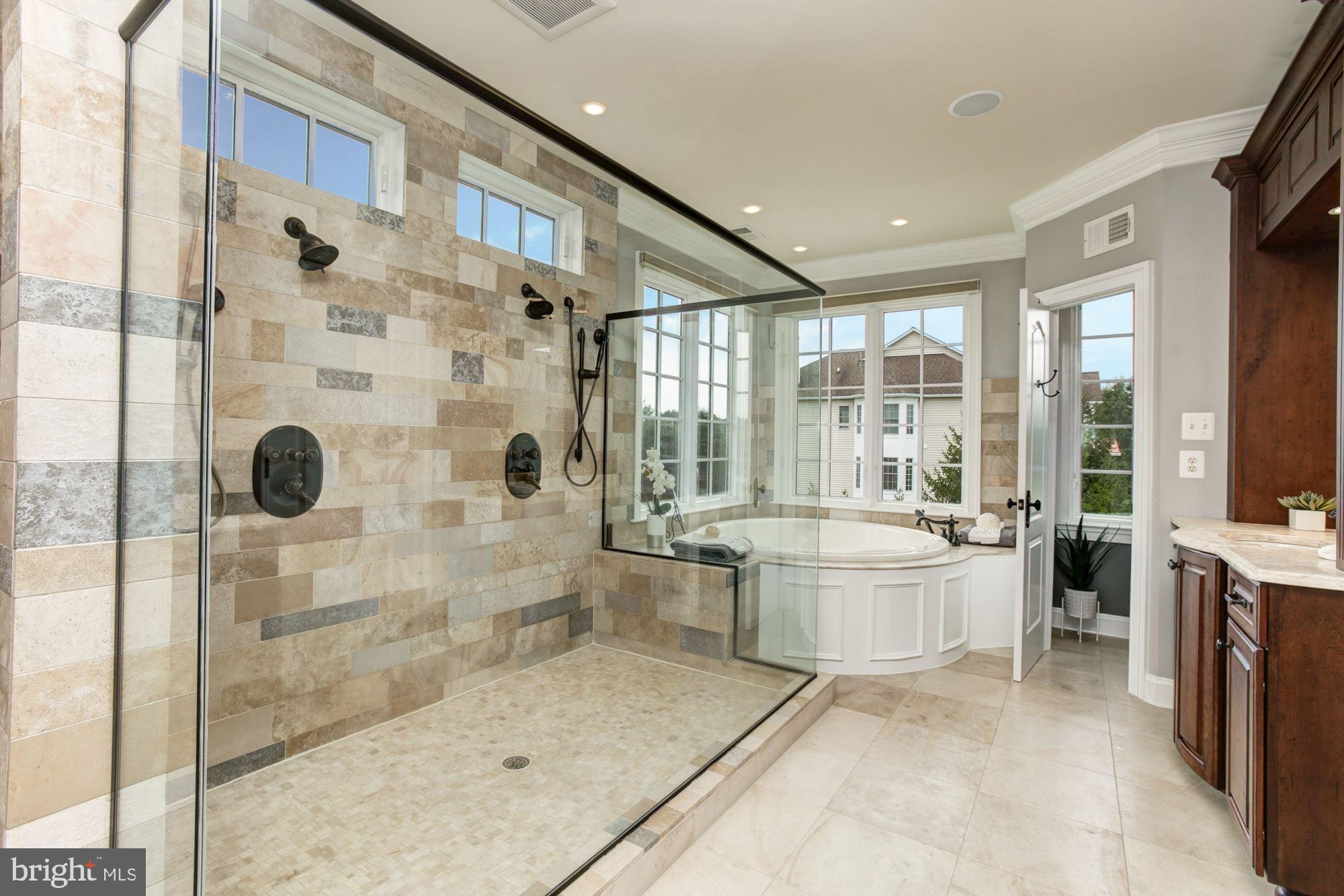 FOX MEADOW - Residential