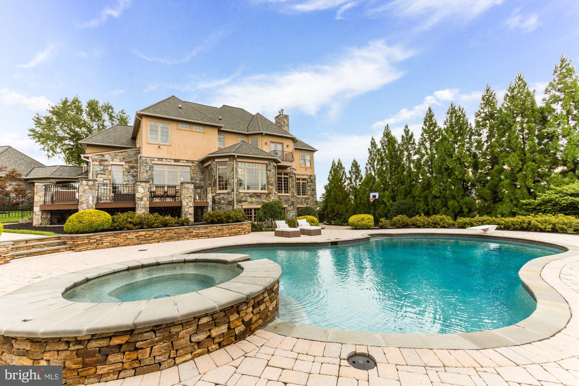 FOX MEADOW - Residential