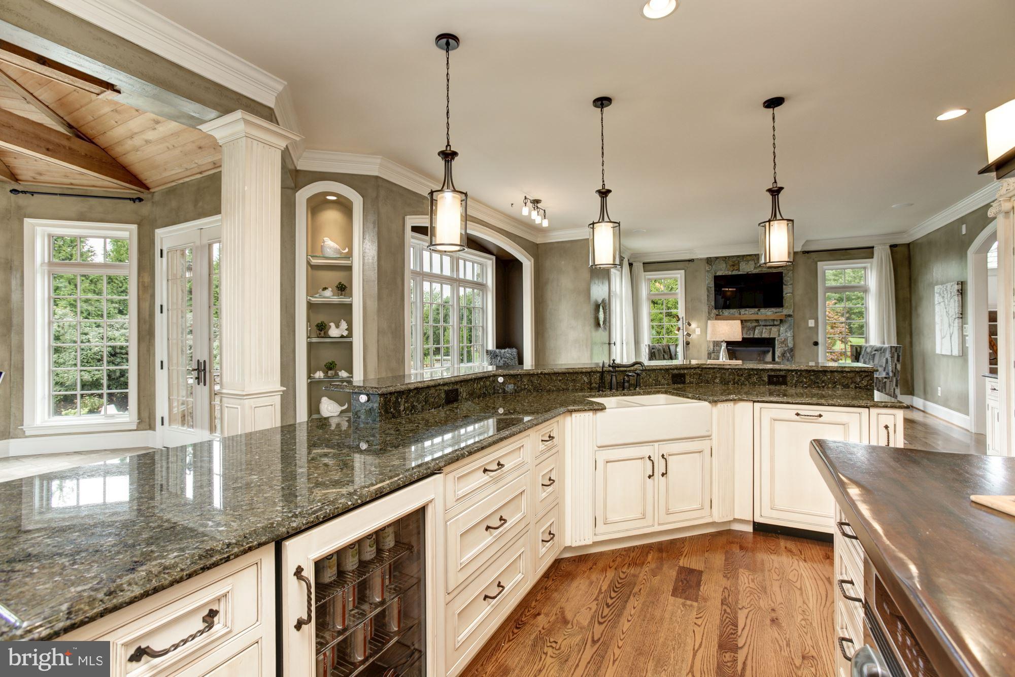 FOX MEADOW - Residential