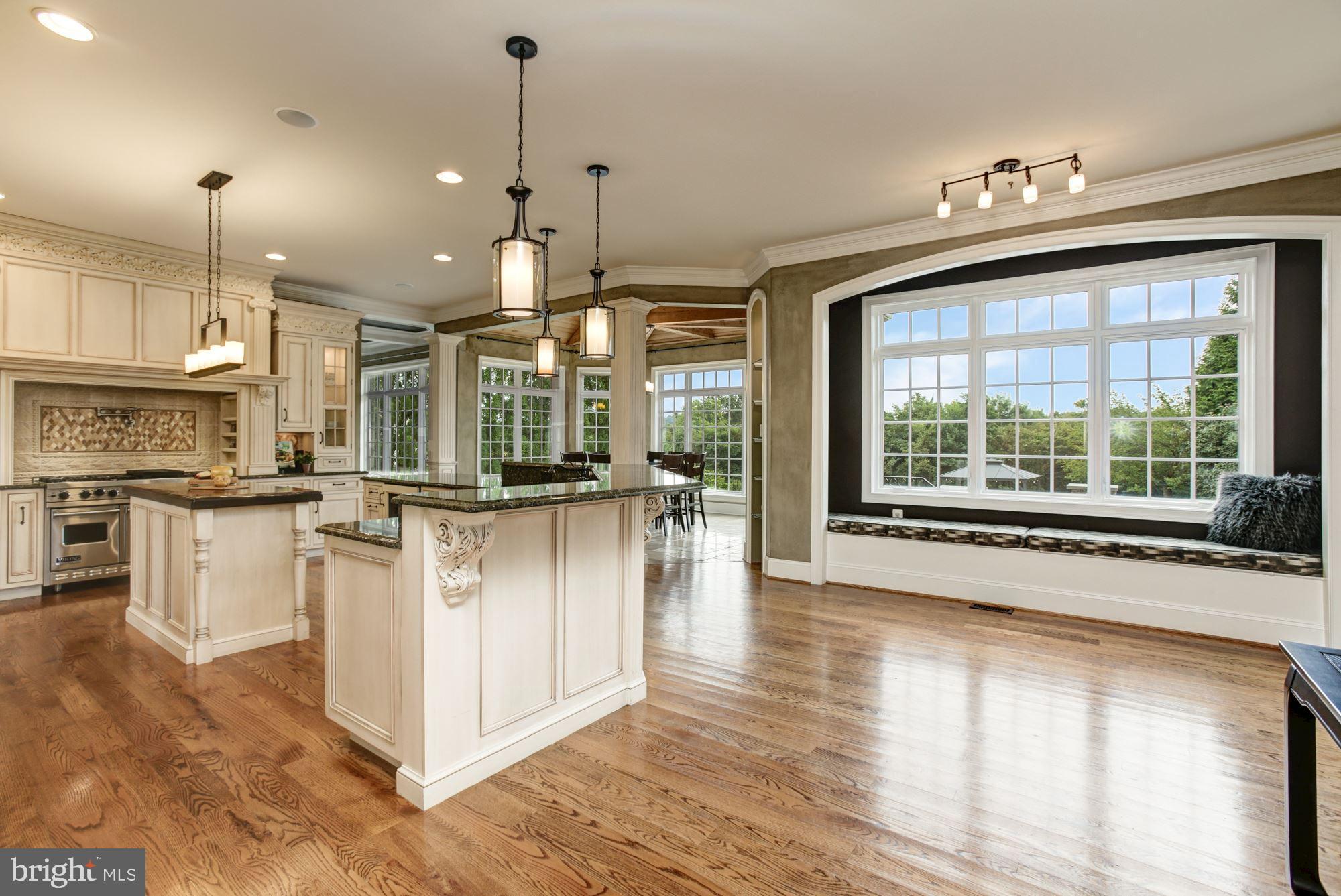 FOX MEADOW - Residential