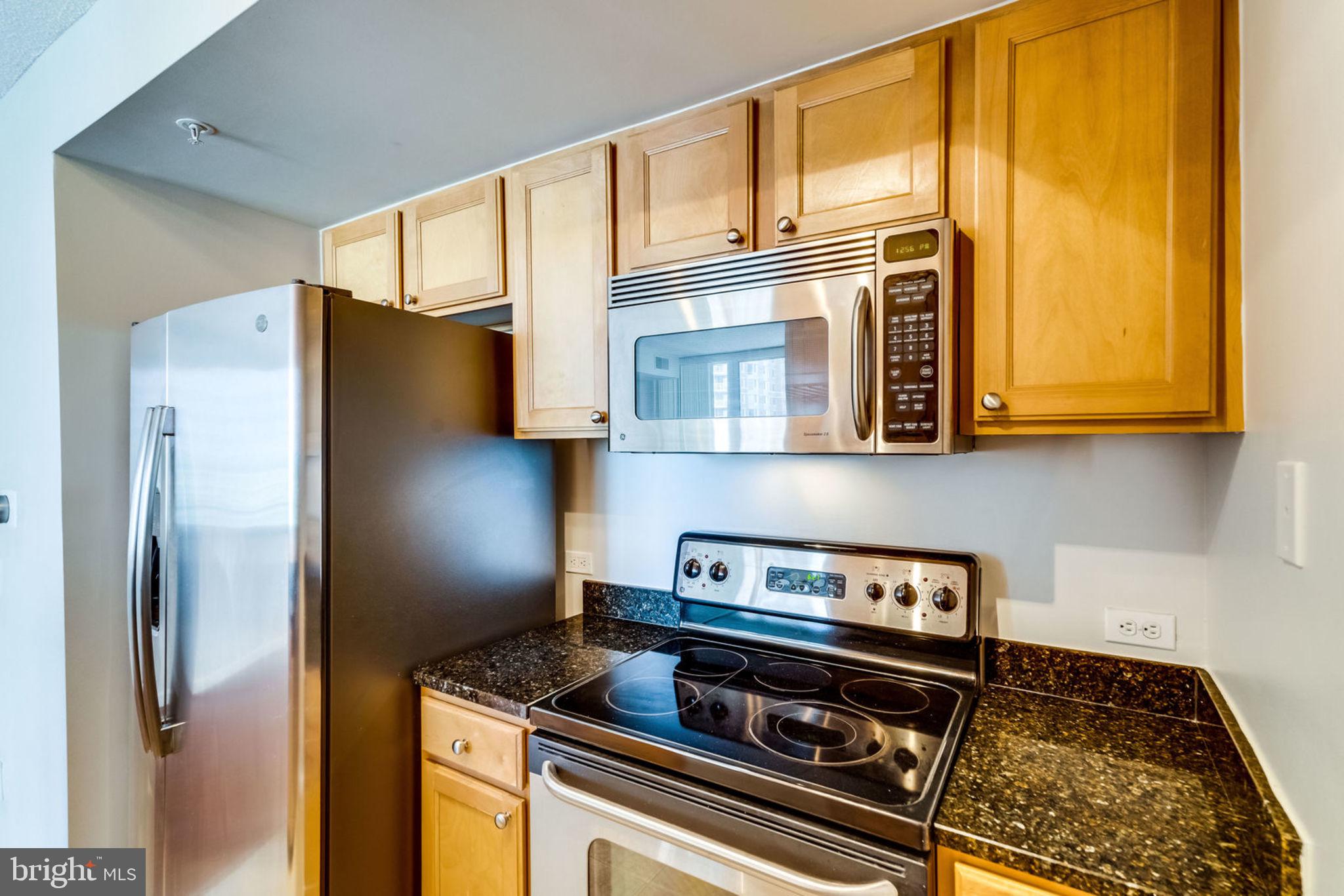 BALLSTON 880 - Residential