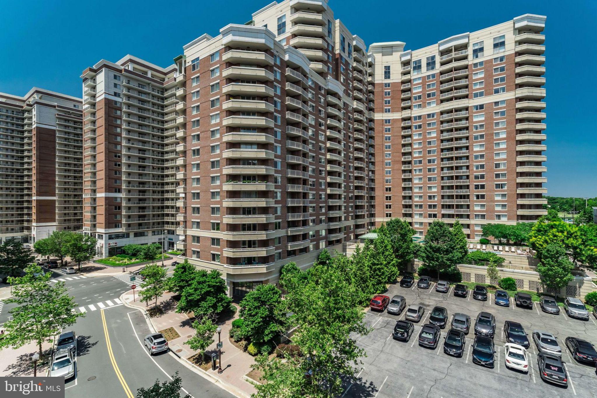 BALLSTON 880 - Residential