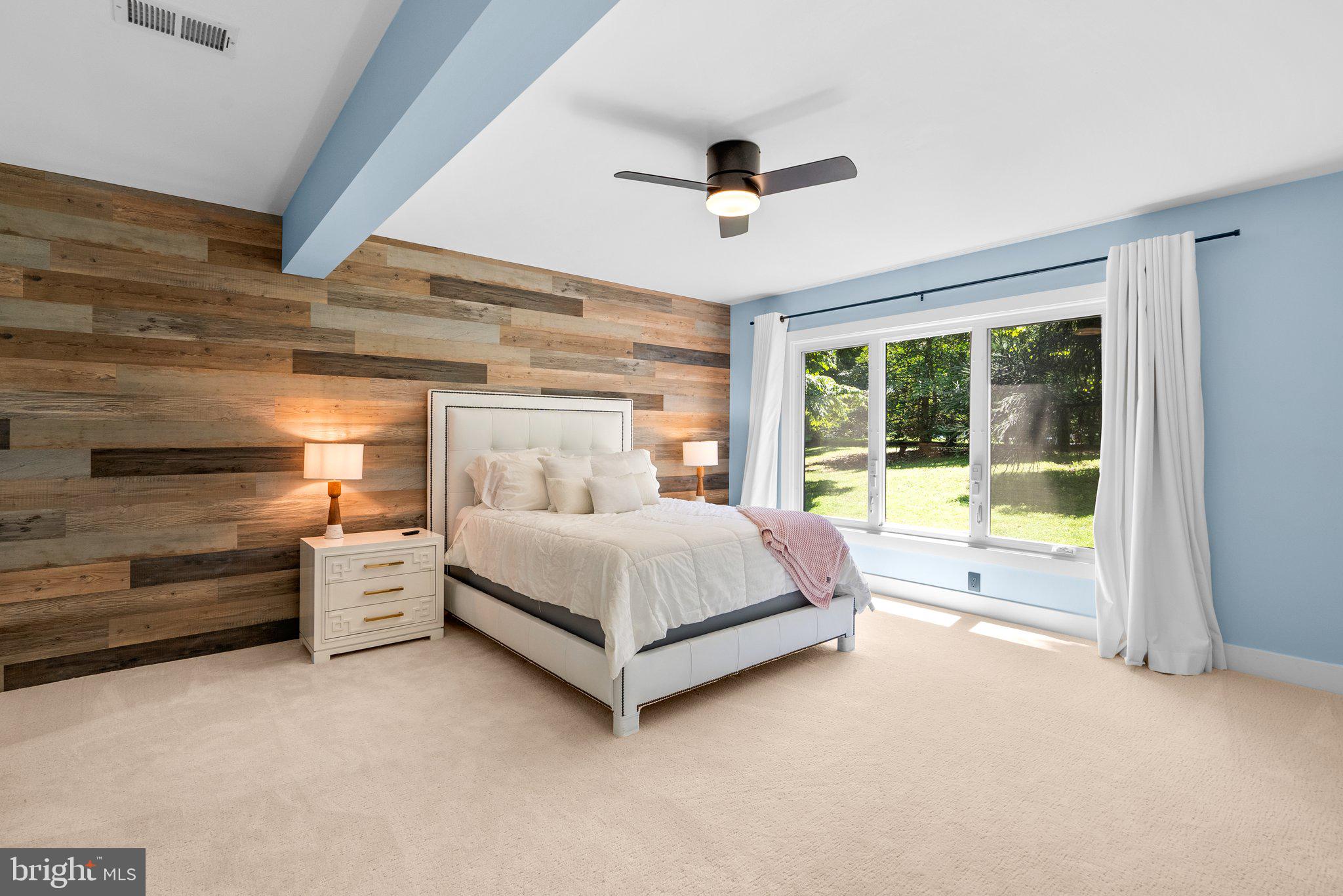 POTOMAC MANOR - Residential