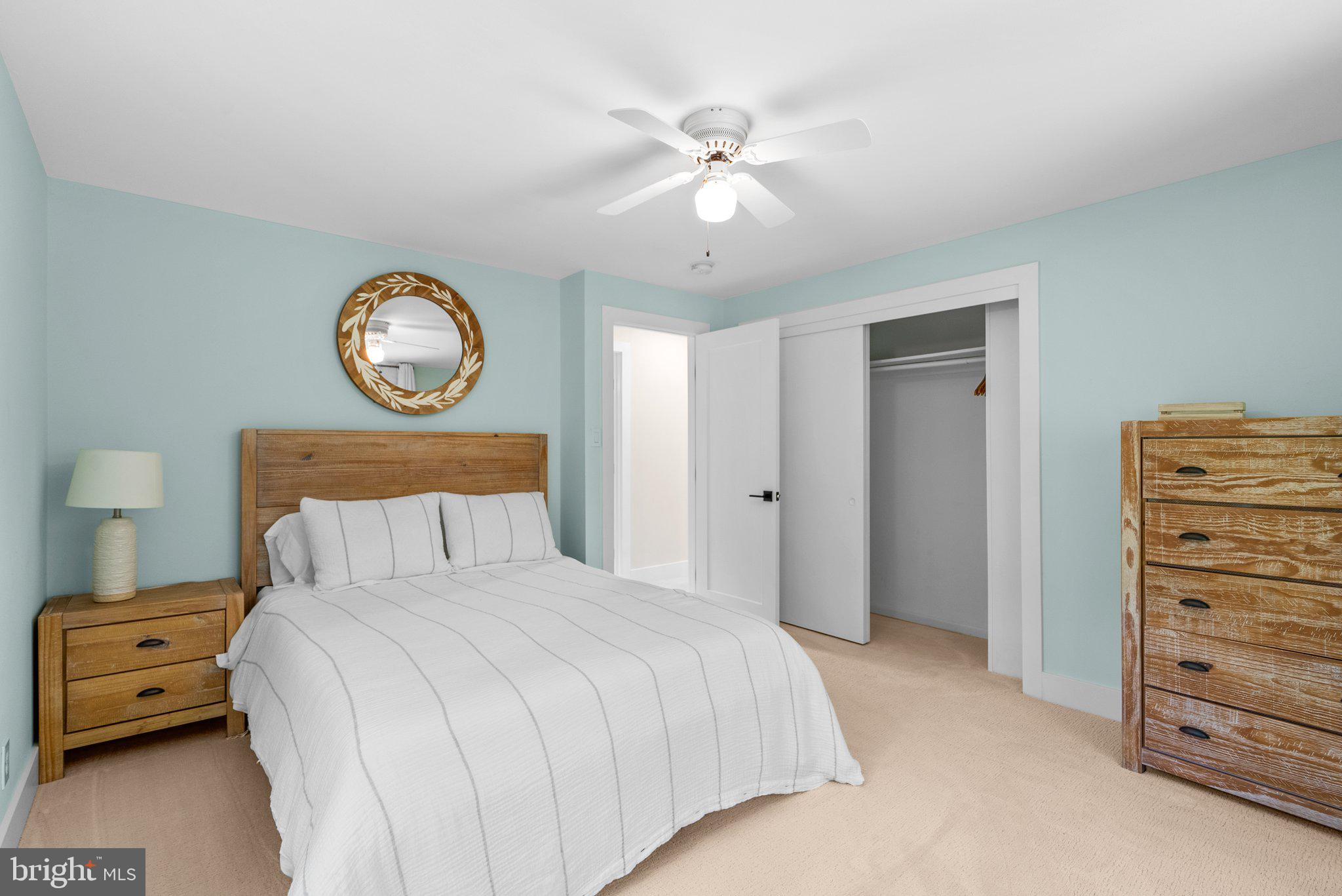 POTOMAC MANOR - Residential