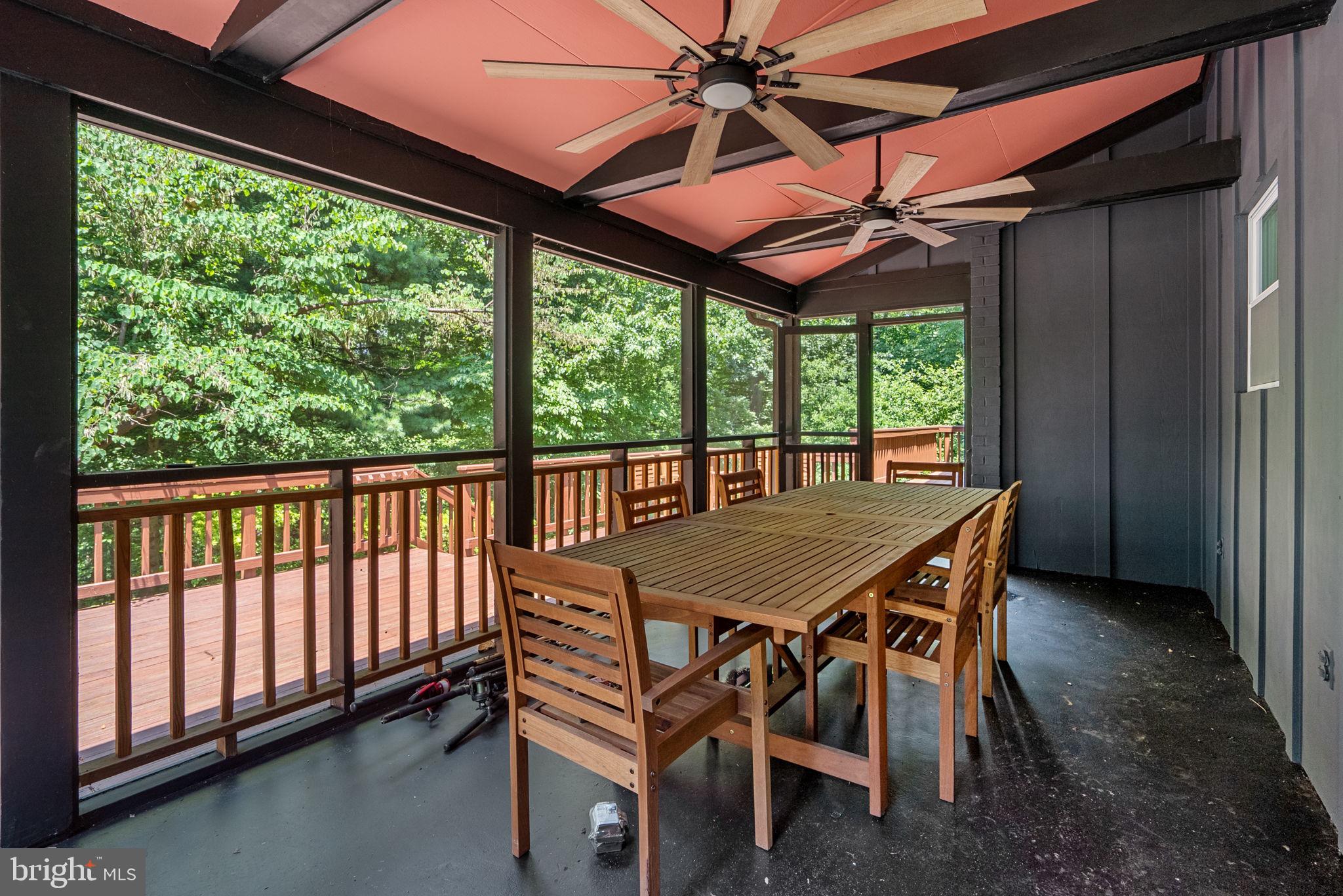 POTOMAC MANOR - Residential