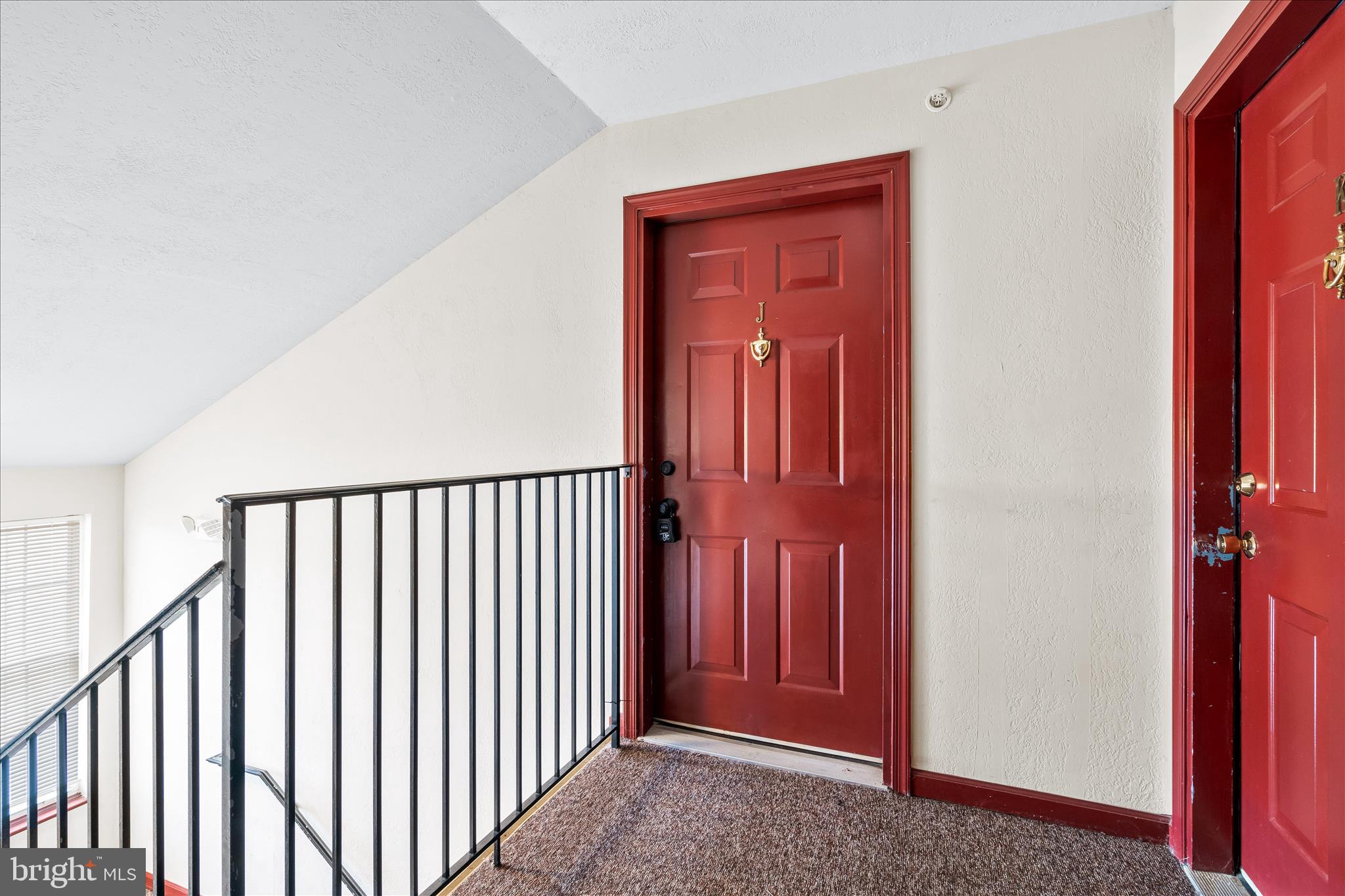 STUART MECHANIC - Residential Lease