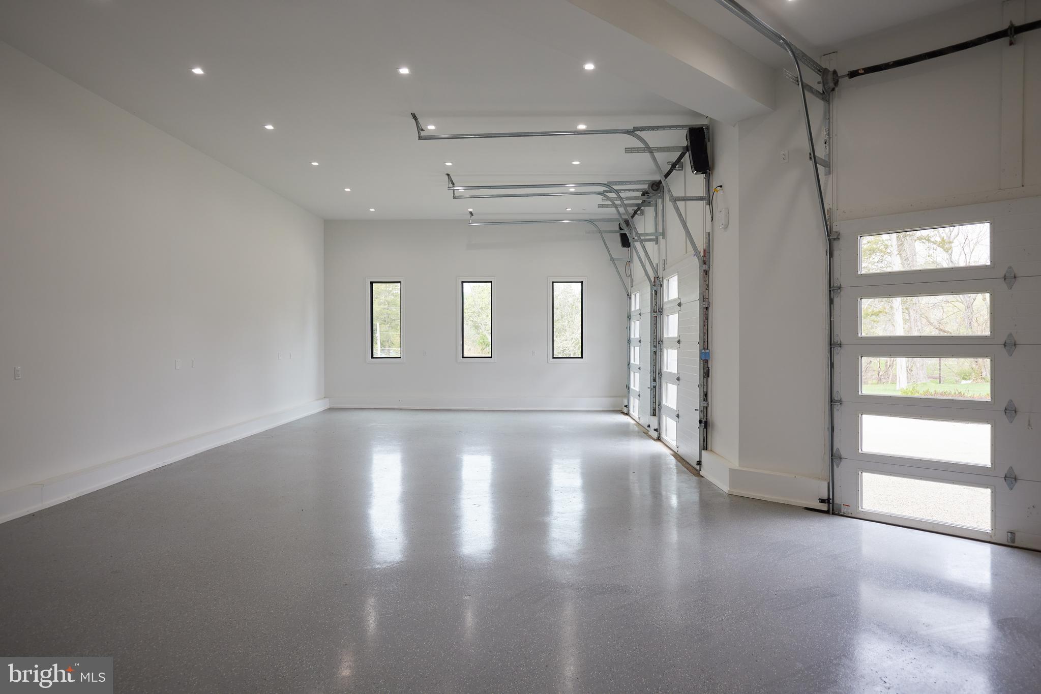 BRADLEY FARMS - Residential