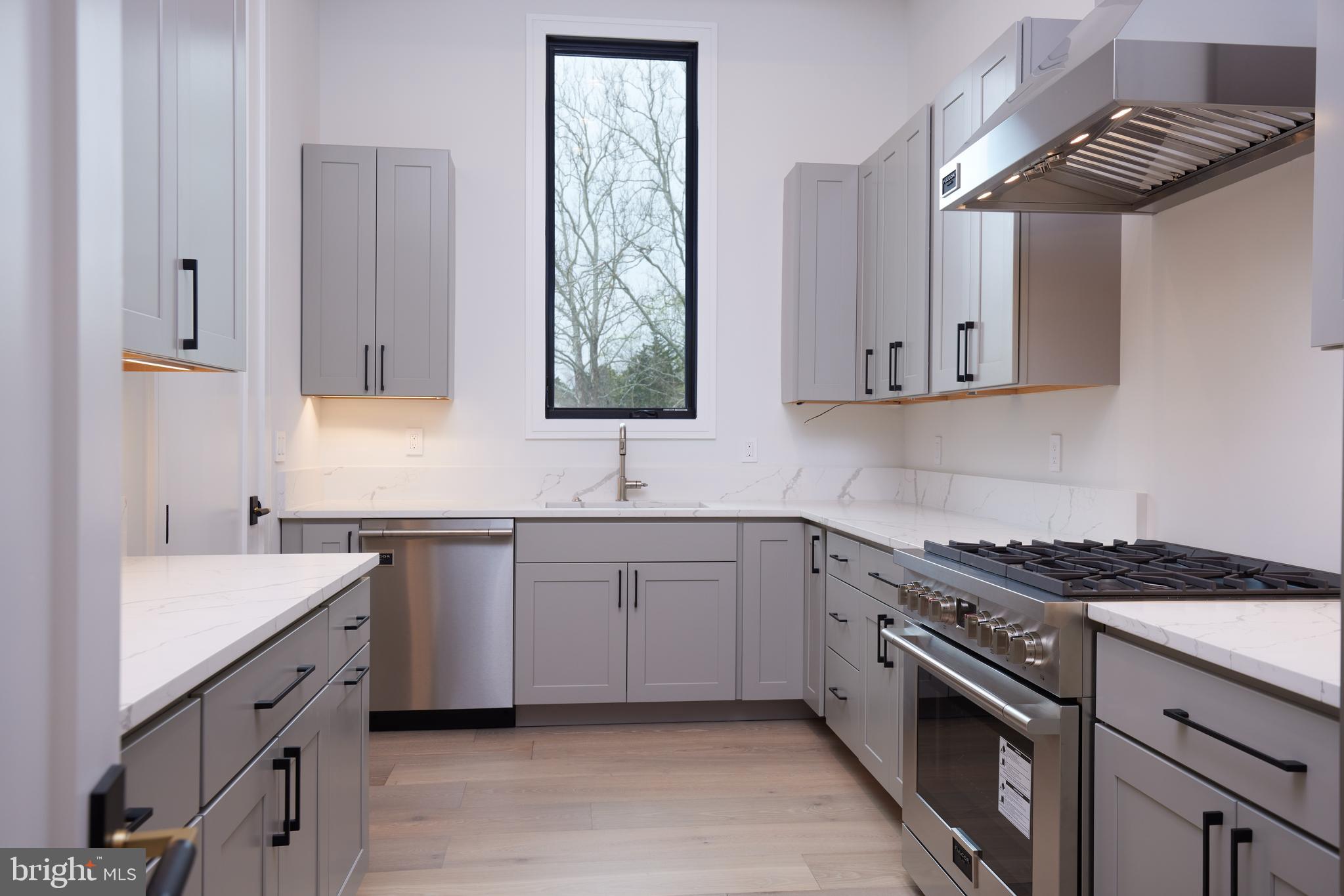 BRADLEY FARMS - Residential