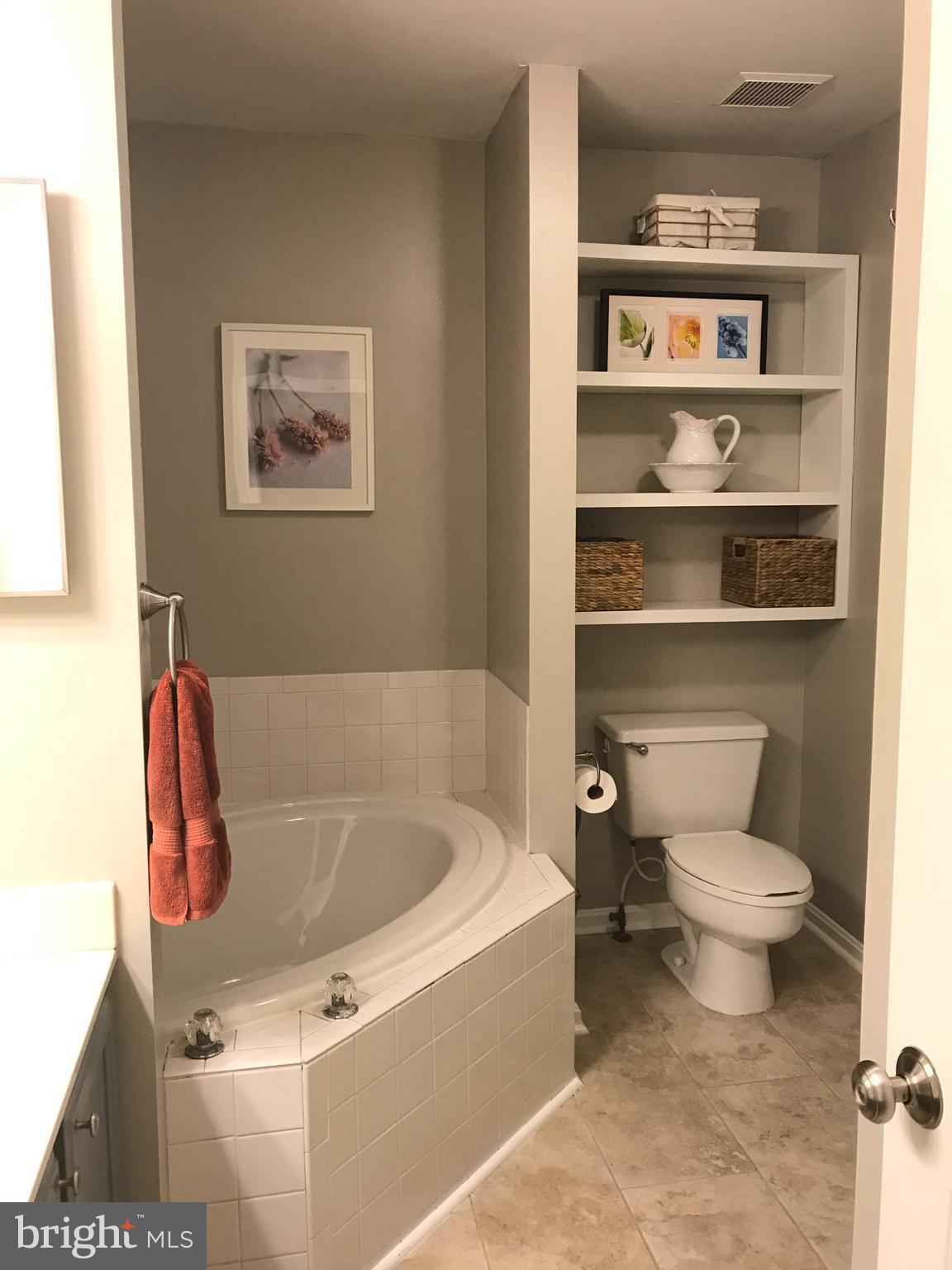 CRISFIELD CROSSING - Residential