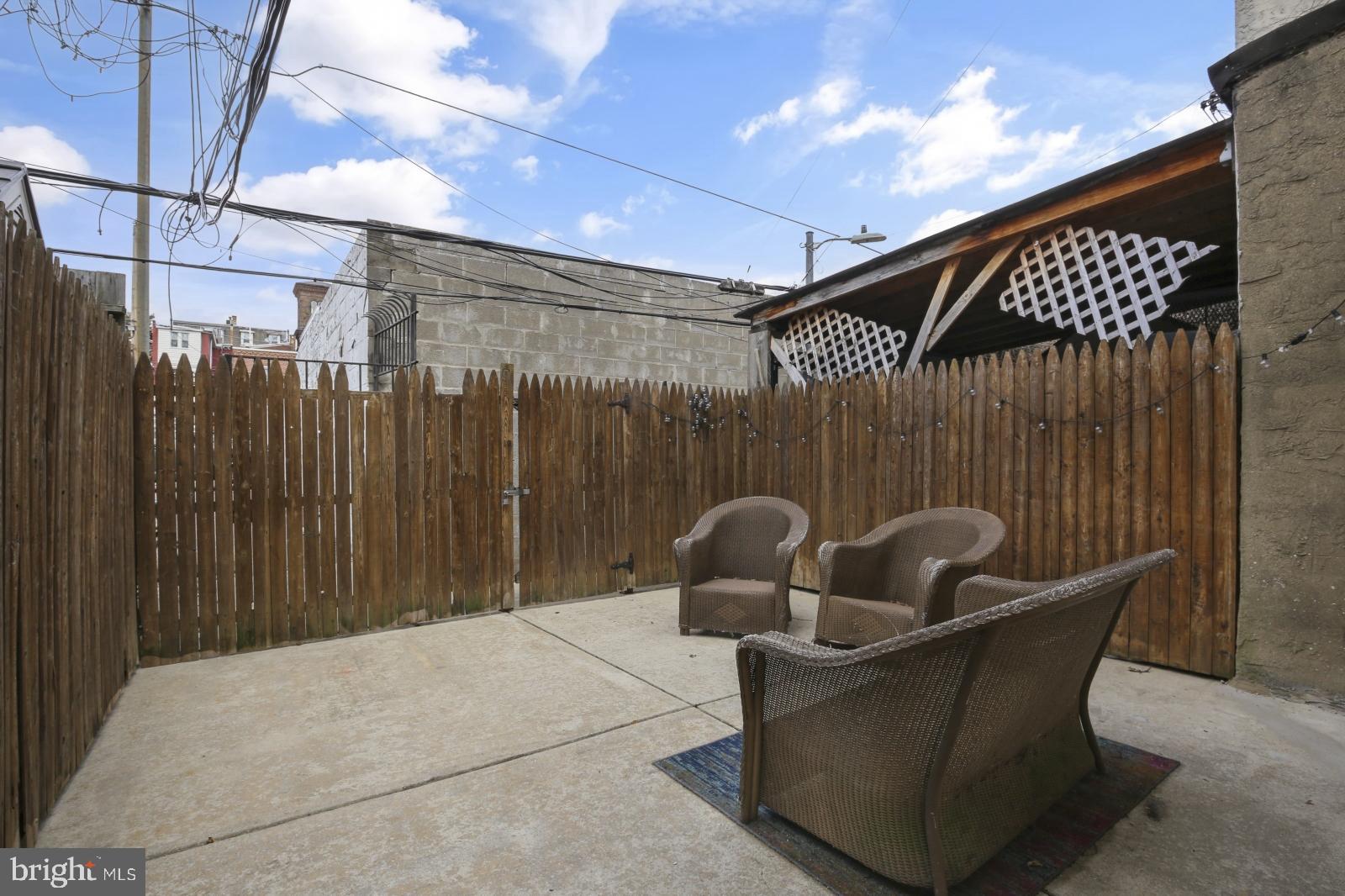 SPRING GARDEN - Residential Lease