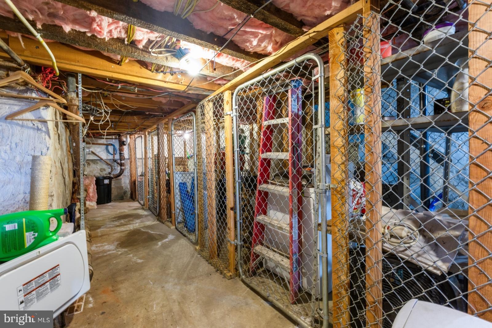 SPRING GARDEN - Residential Lease