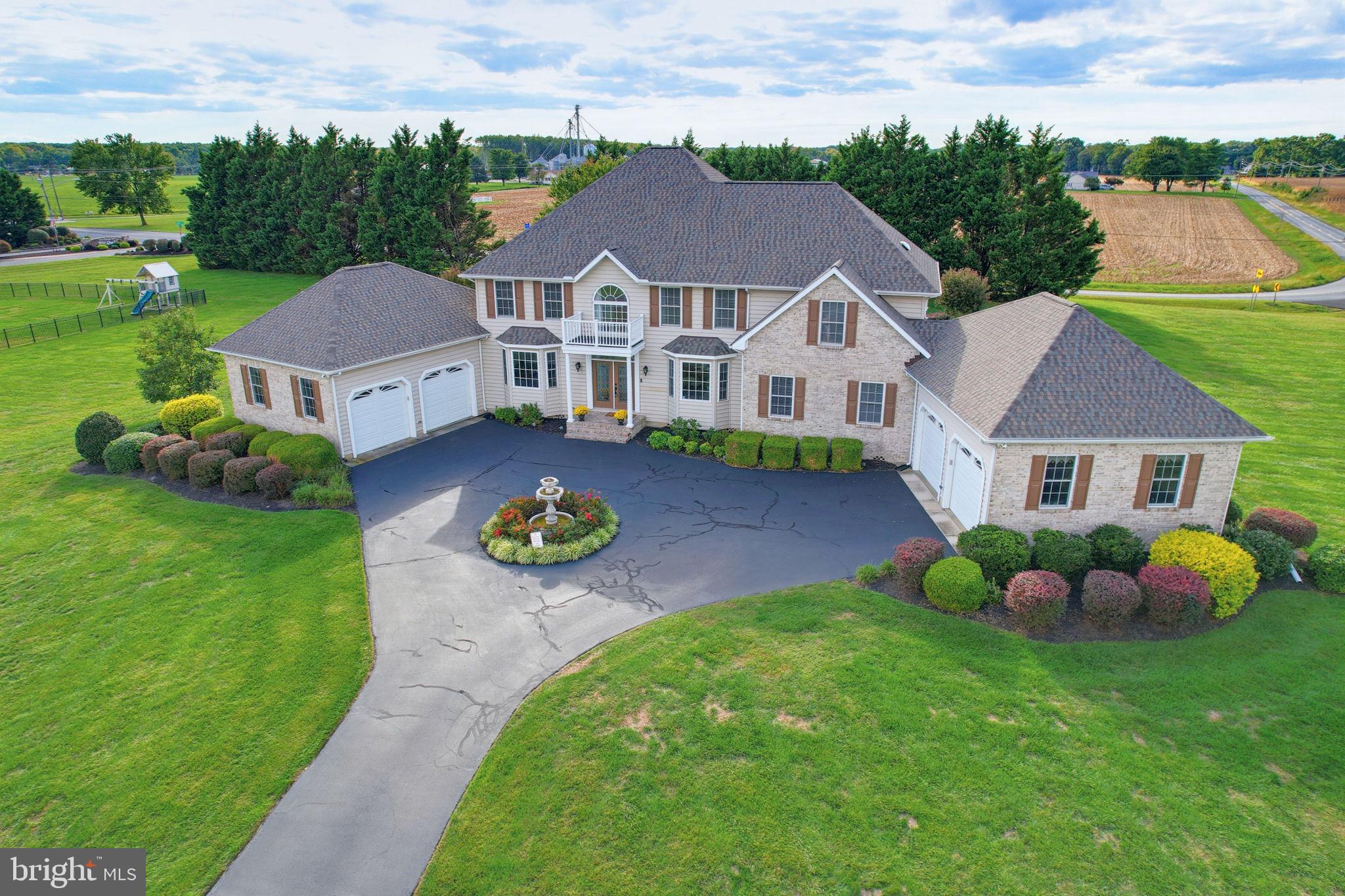 1138 RAVEN CIRCLE
