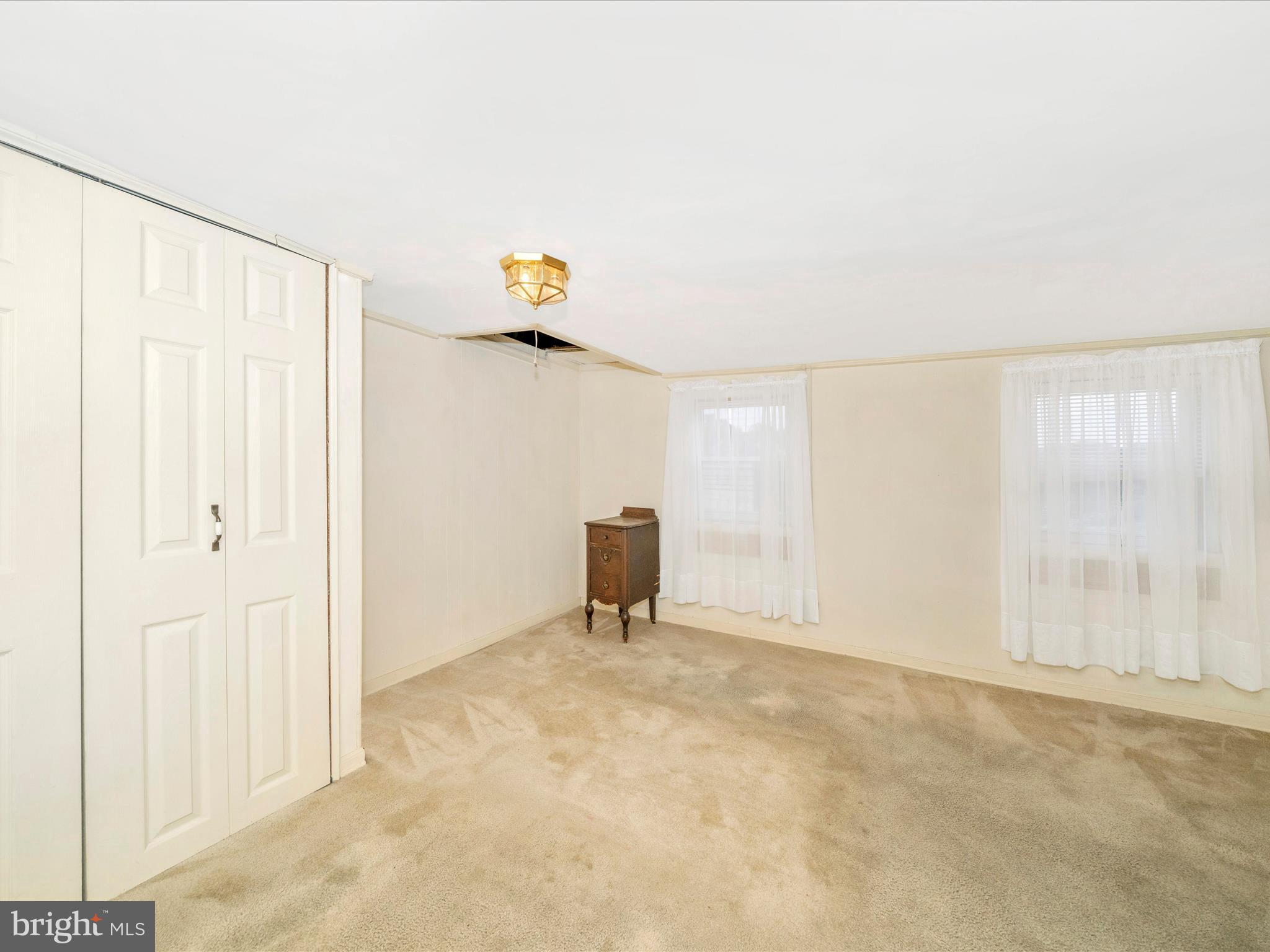 MIDDLETOWN - Residential