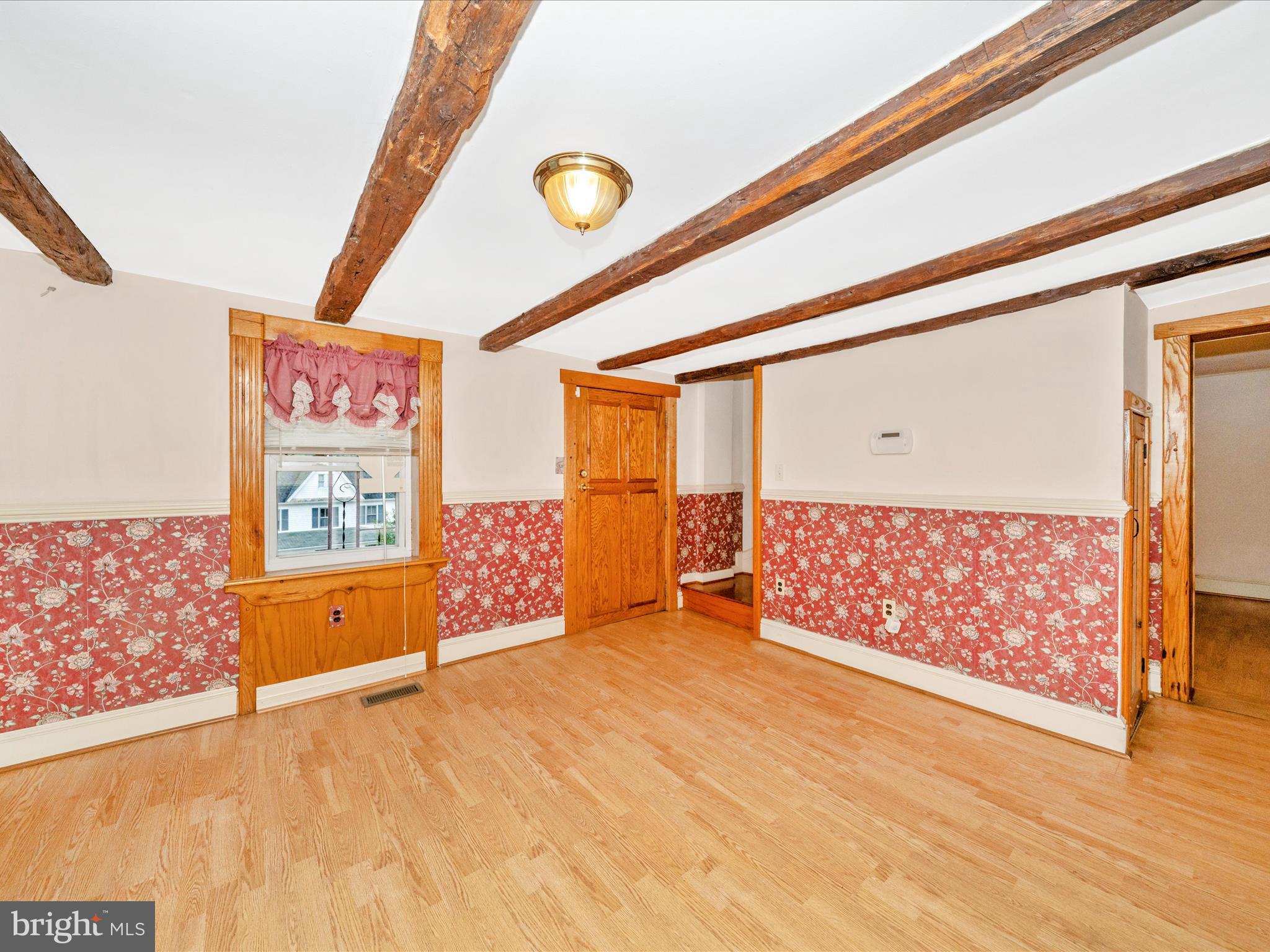 MIDDLETOWN - Residential