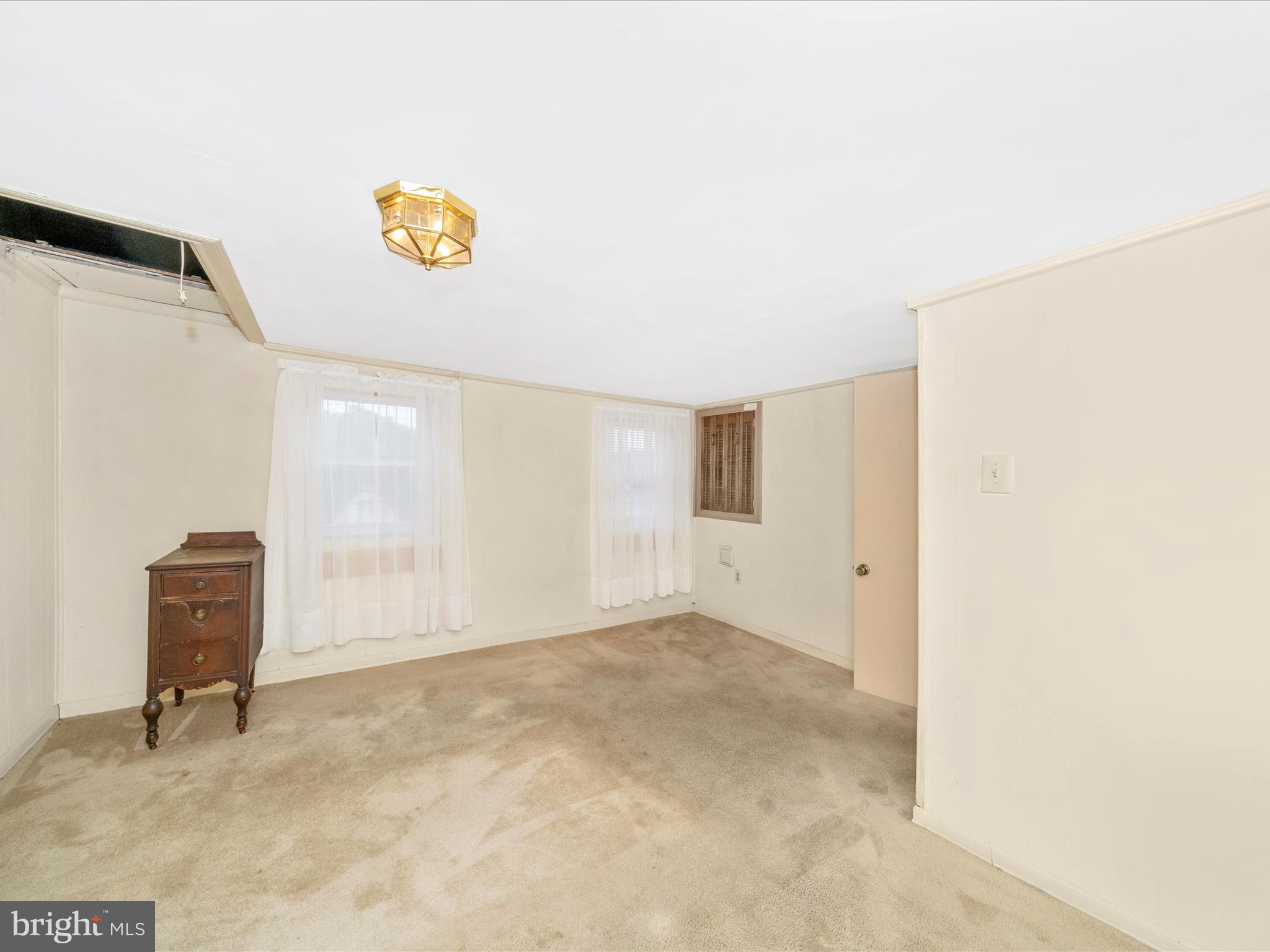 MIDDLETOWN - Residential