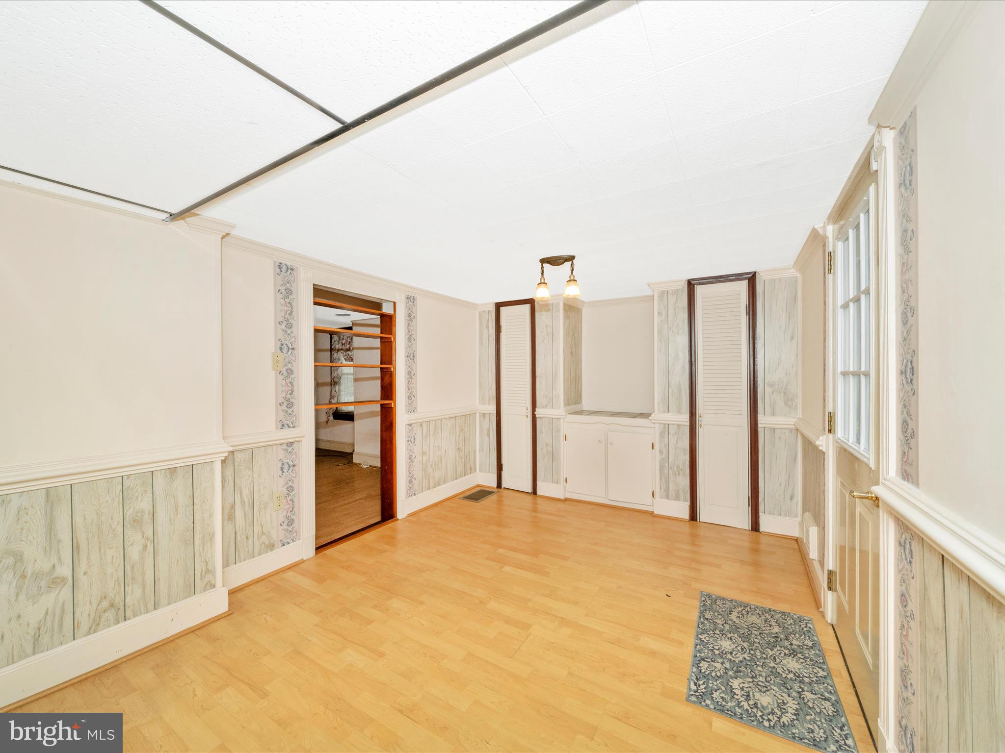 MIDDLETOWN - Residential