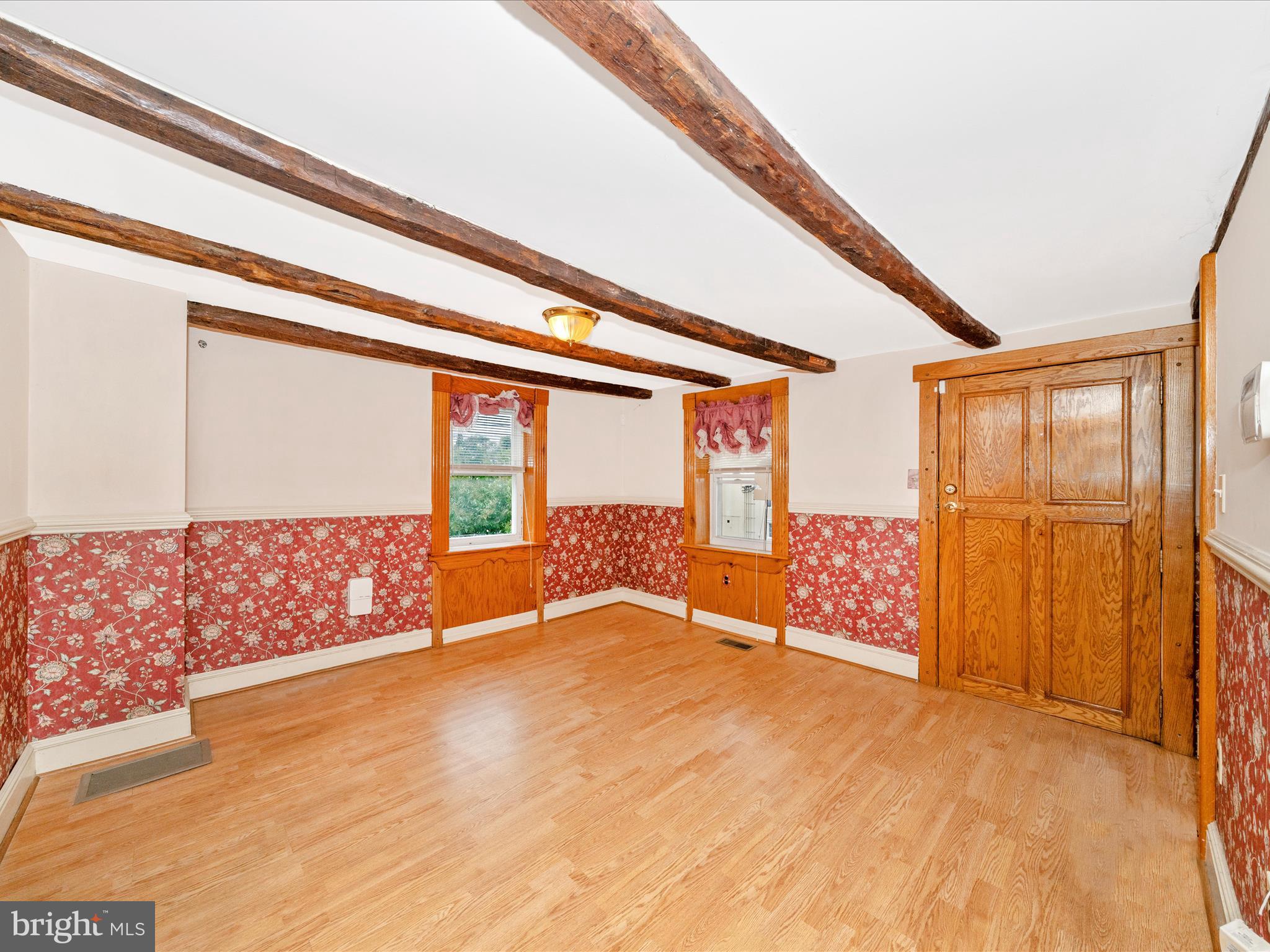 MIDDLETOWN - Residential