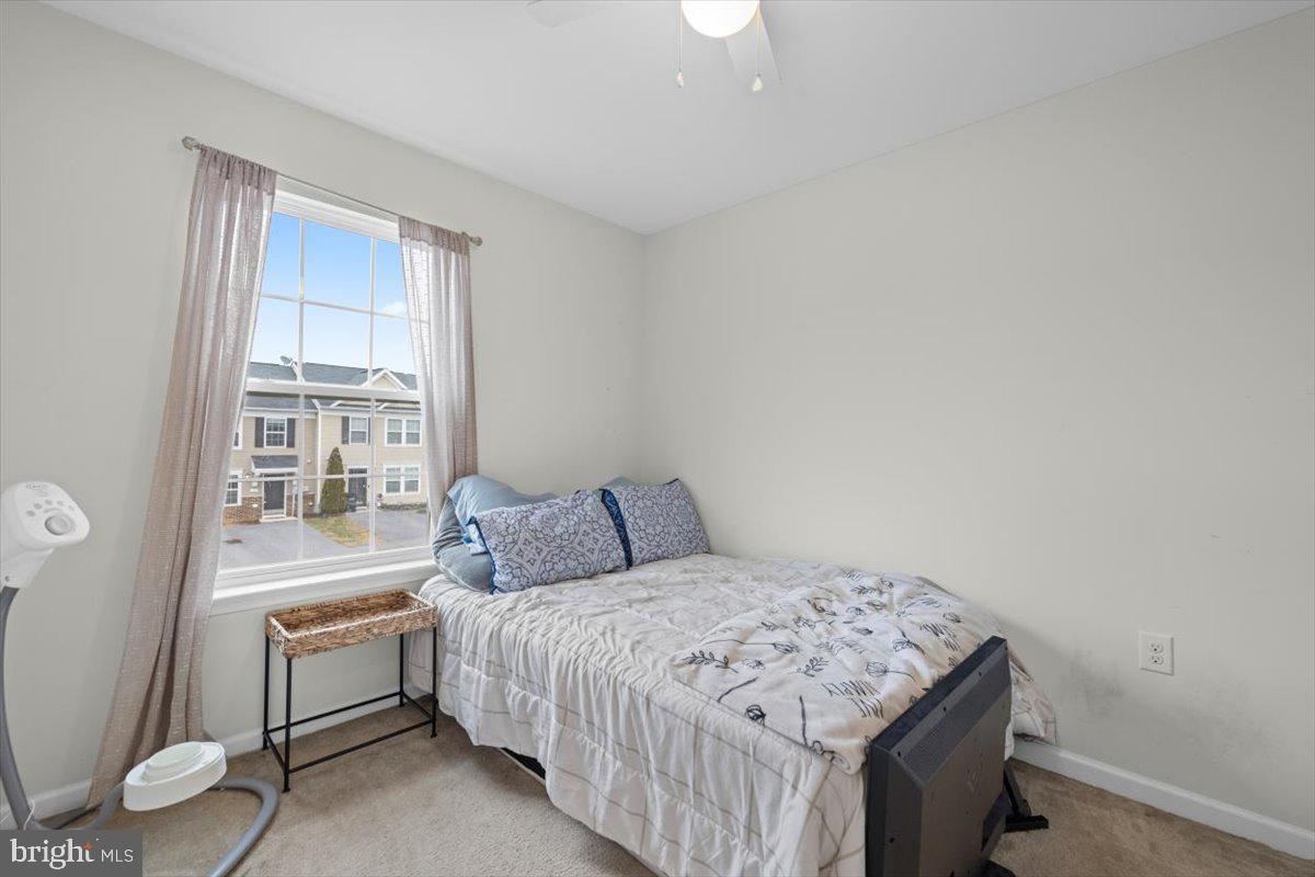 MANOR PARK - Residential