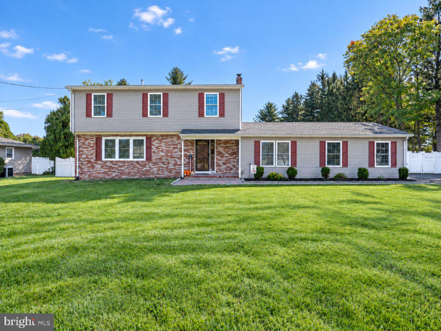 316 EVELYN AVENUE