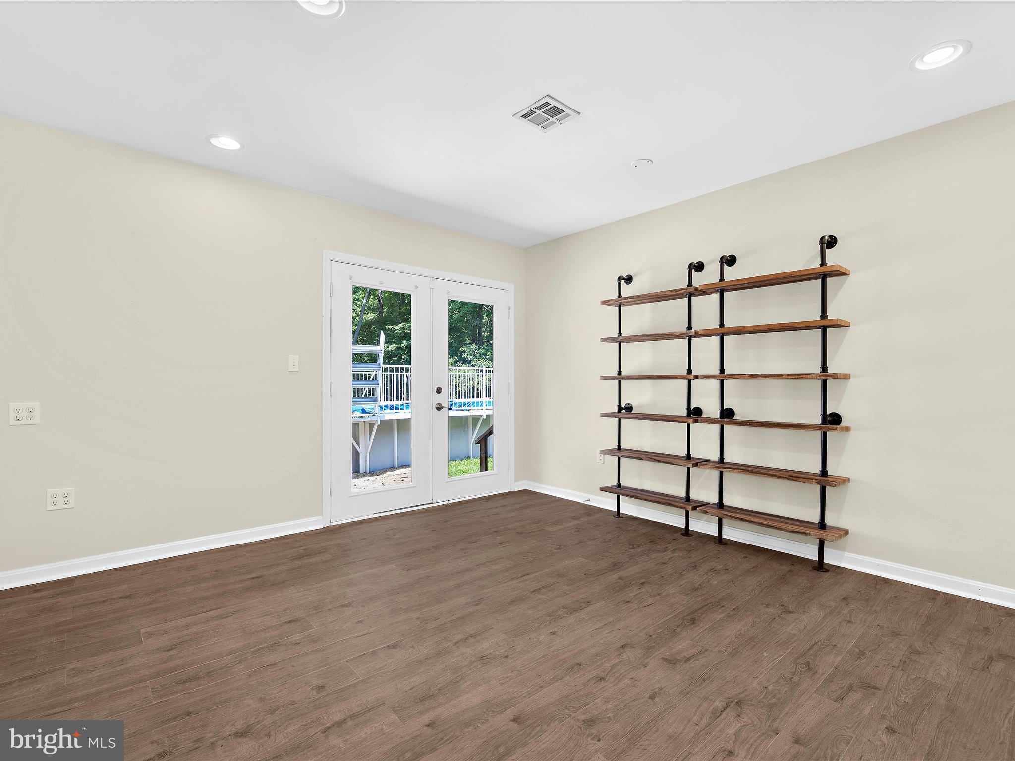 GRASONVILLE - Residential