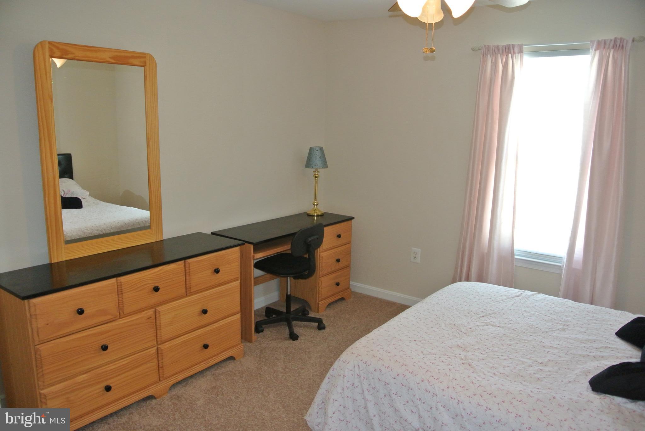 KINGS GRANT LA PLATA - Residential