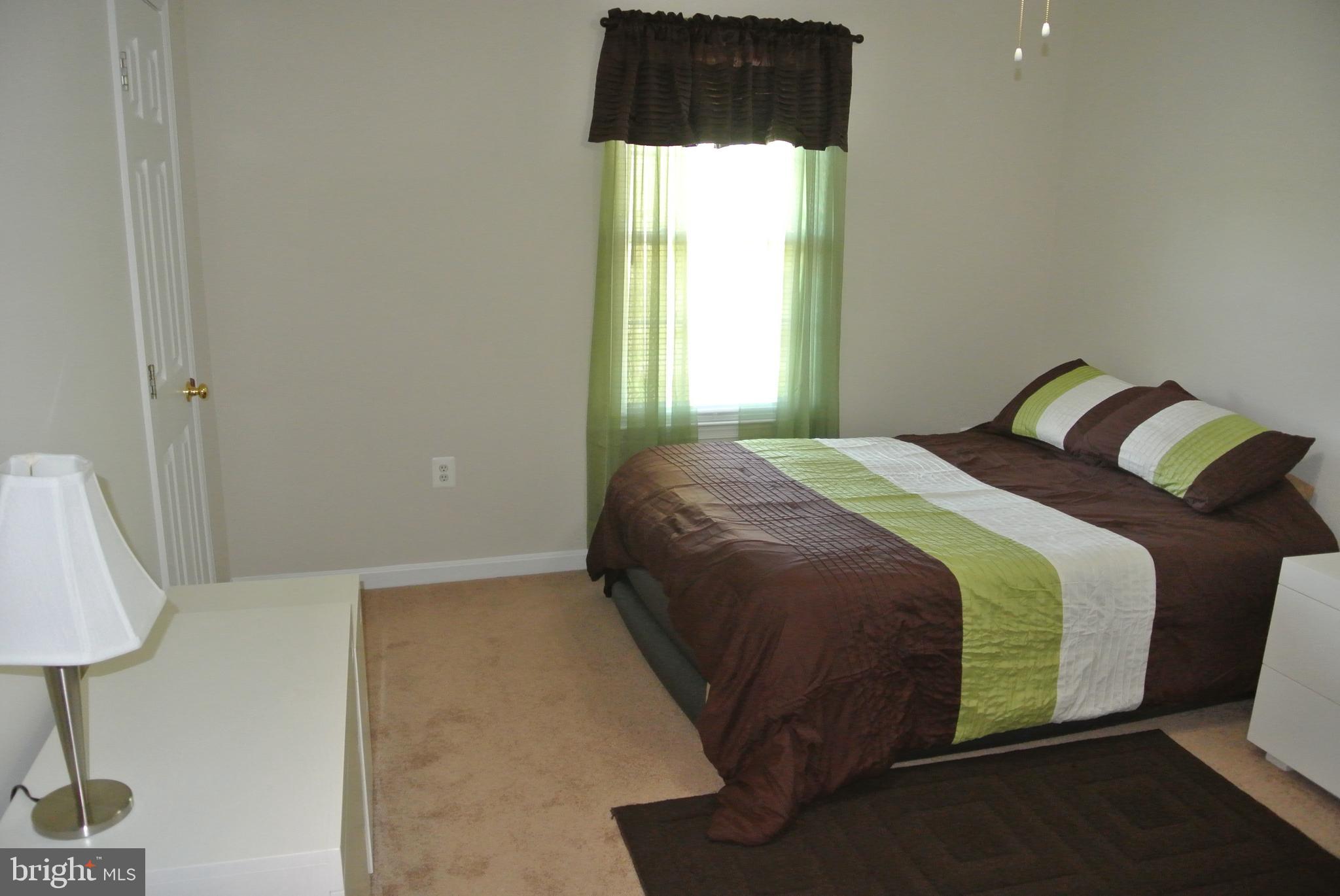 KINGS GRANT LA PLATA - Residential