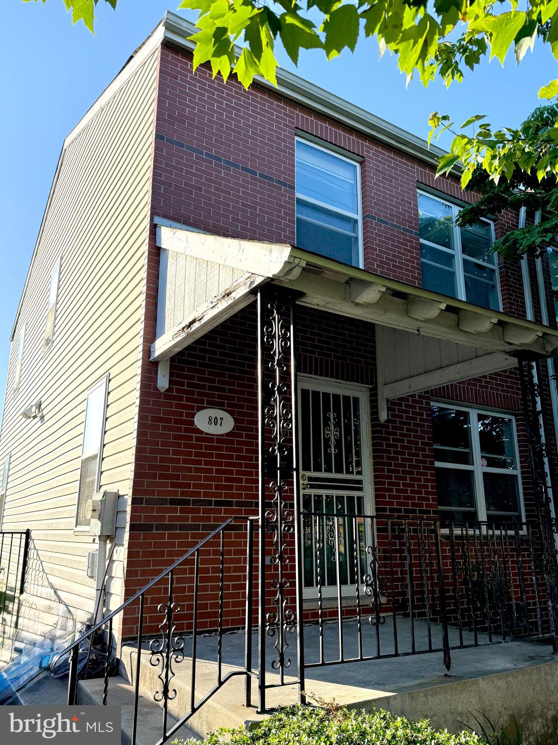 807 N 13TH STREET