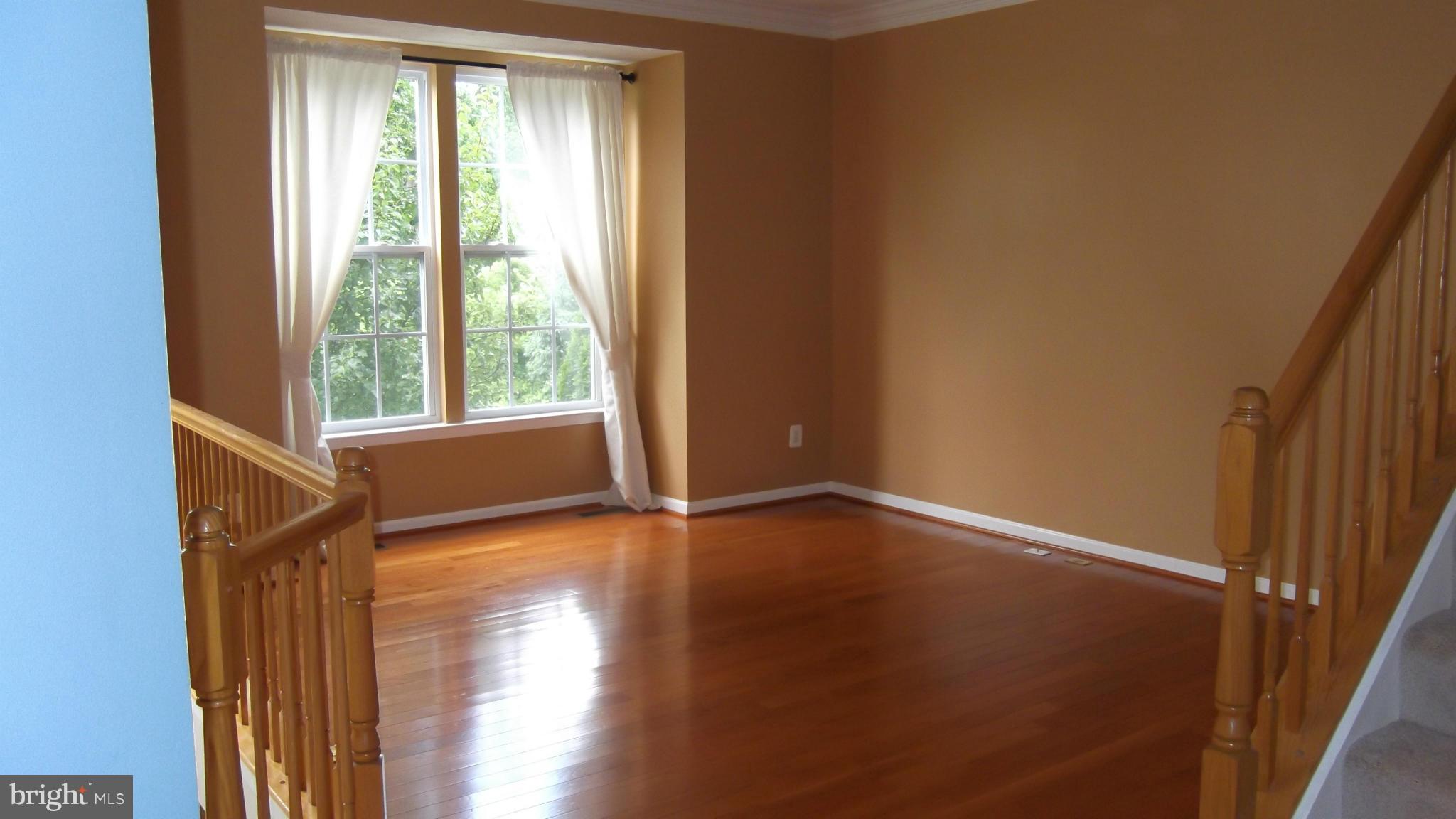 EAGLES LANDING AT WATERS EDGE - Residential