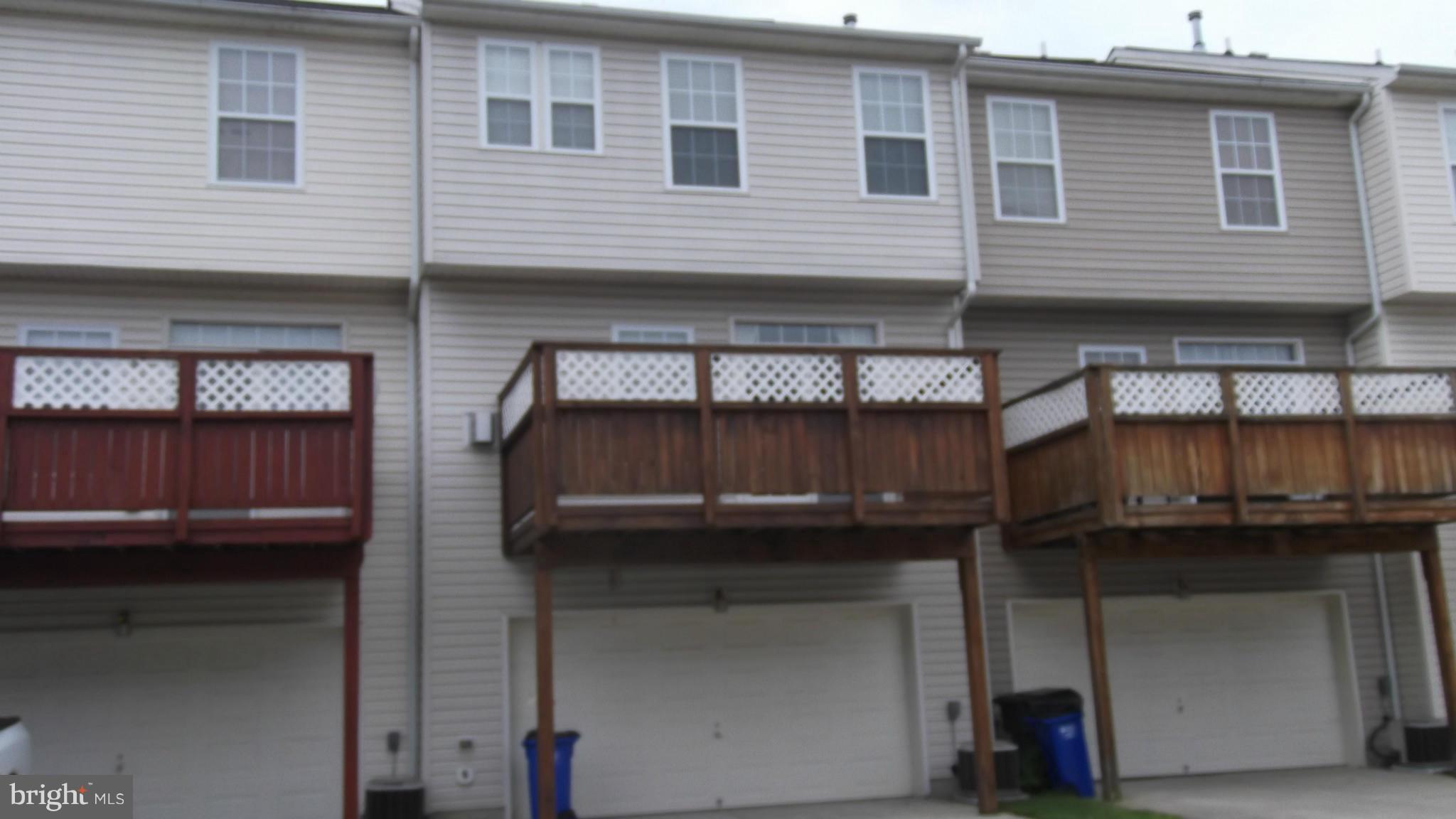 EAGLES LANDING AT WATERS EDGE - Residential