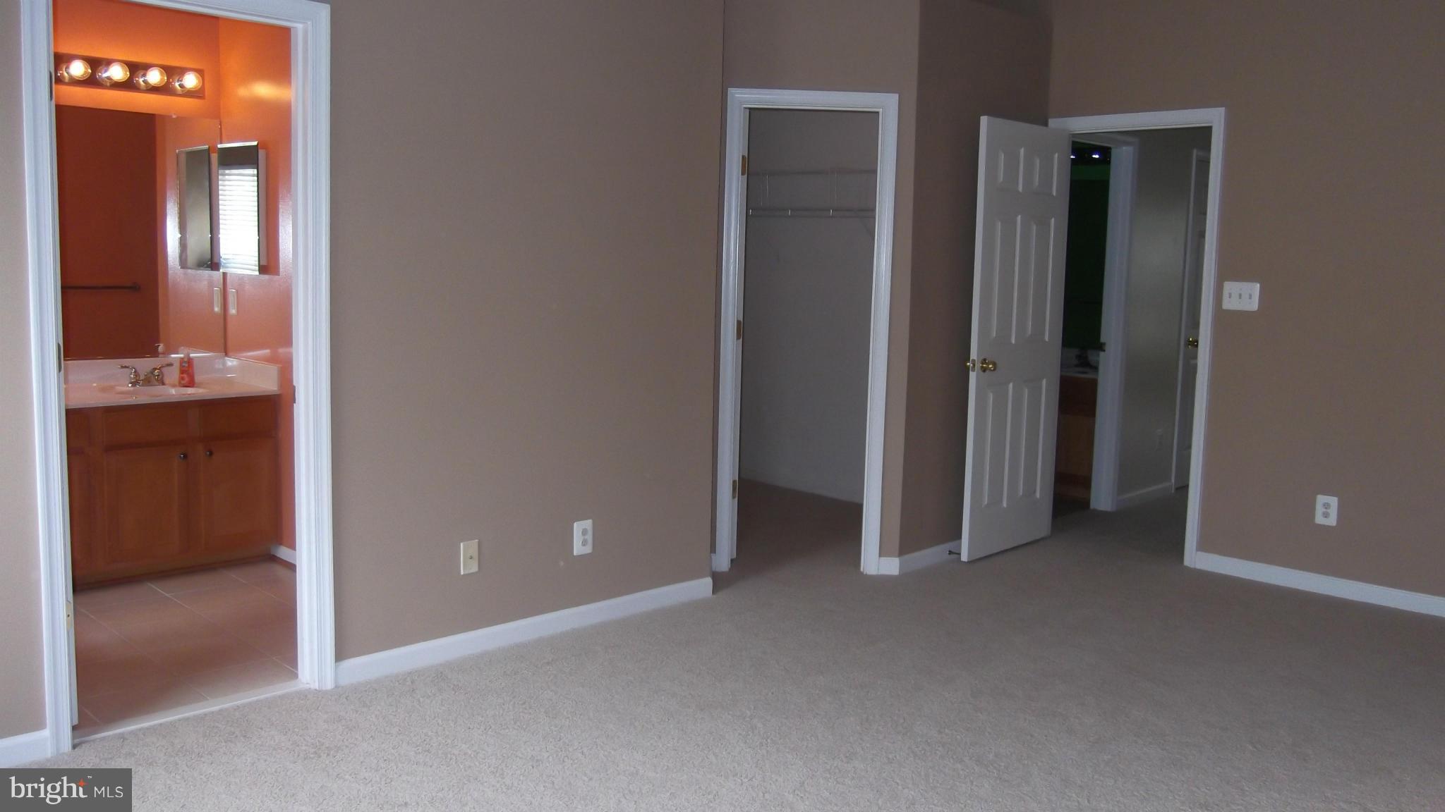 EAGLES LANDING AT WATERS EDGE - Residential