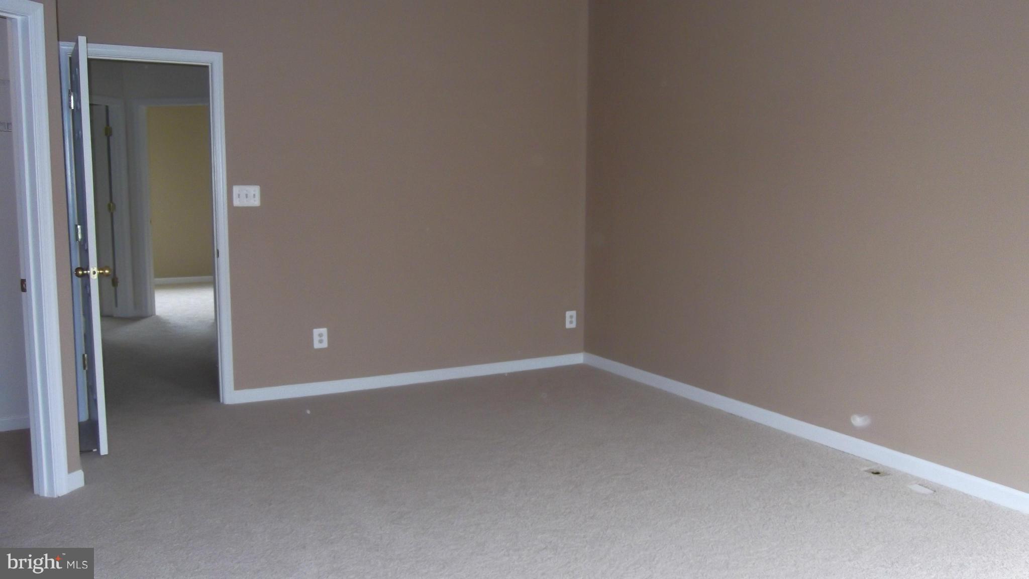 EAGLES LANDING AT WATERS EDGE - Residential