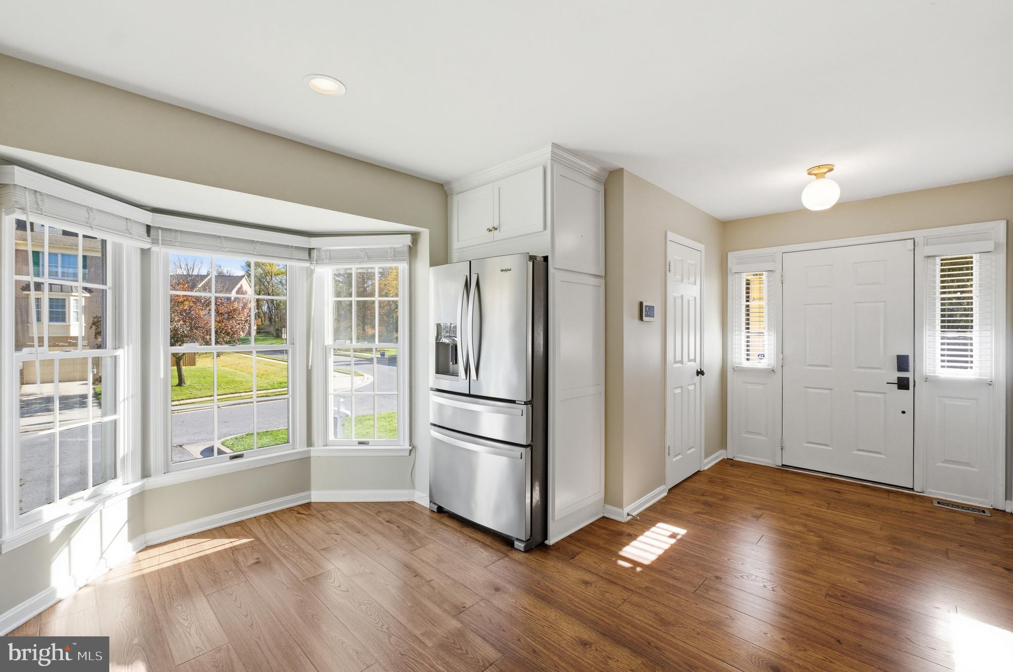 HUNTINGTON MANOR - Residential Lease