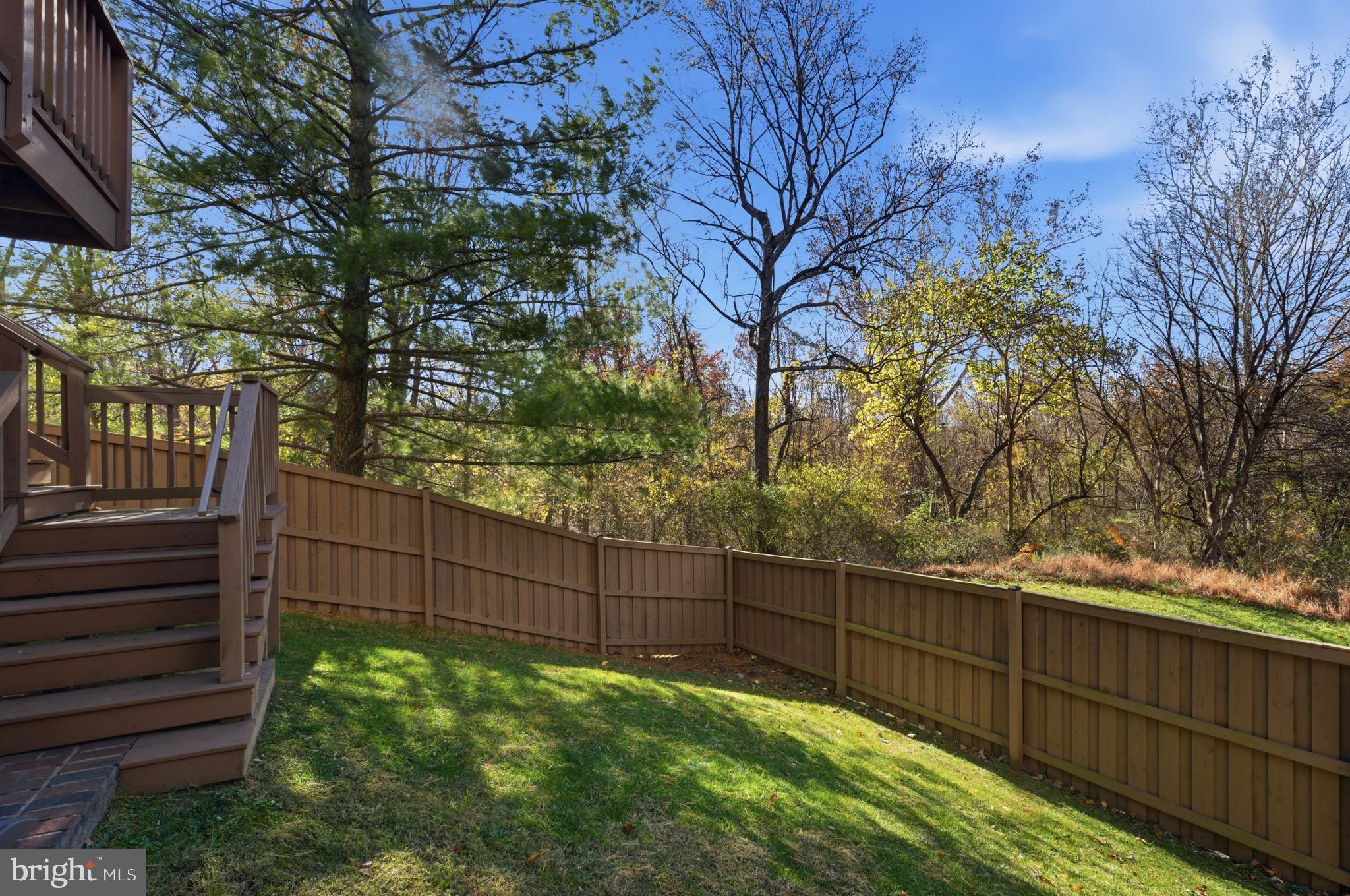 HUNTINGTON MANOR - Residential Lease