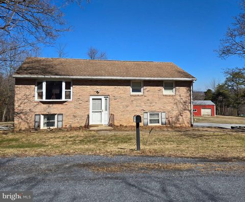338 HILL VIEW ROAD BERNVILLE PA 19506