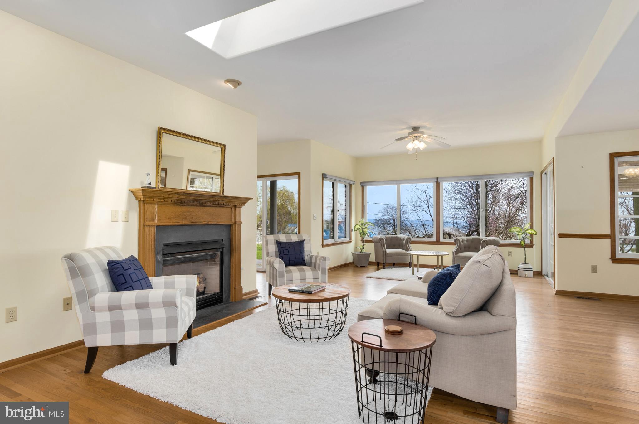 LOVE POINT - Residential