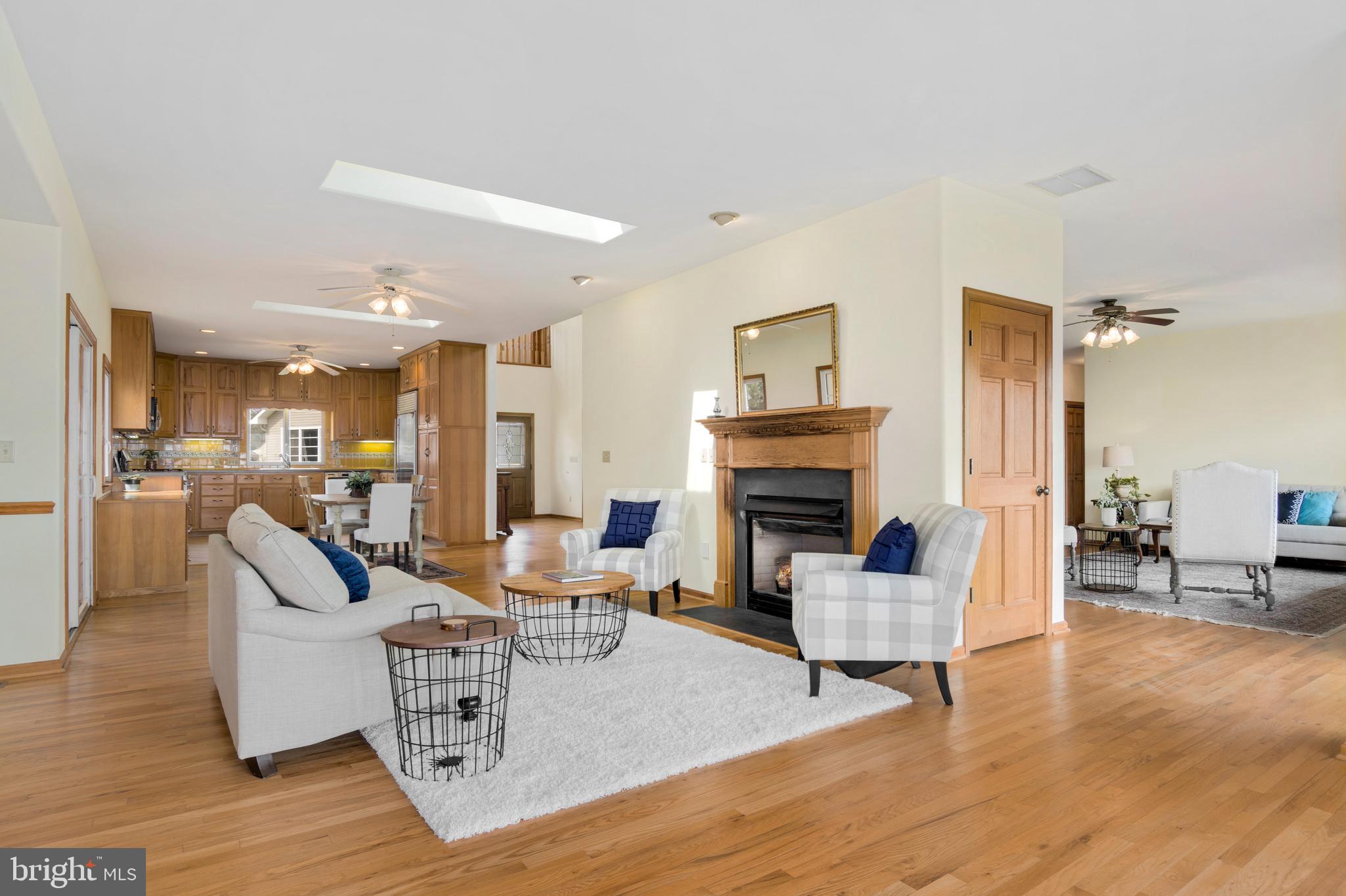 LOVE POINT - Residential