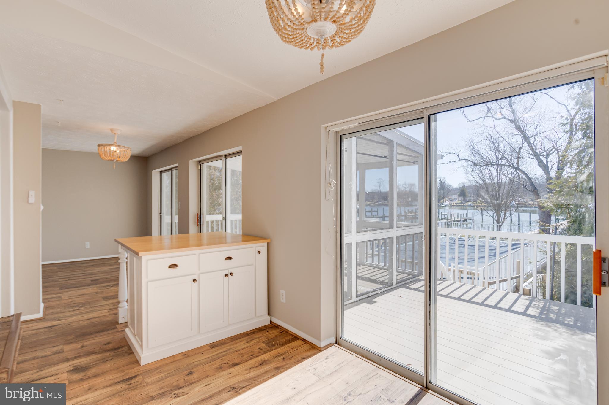 BOWLEYS QUARTERS - Residential